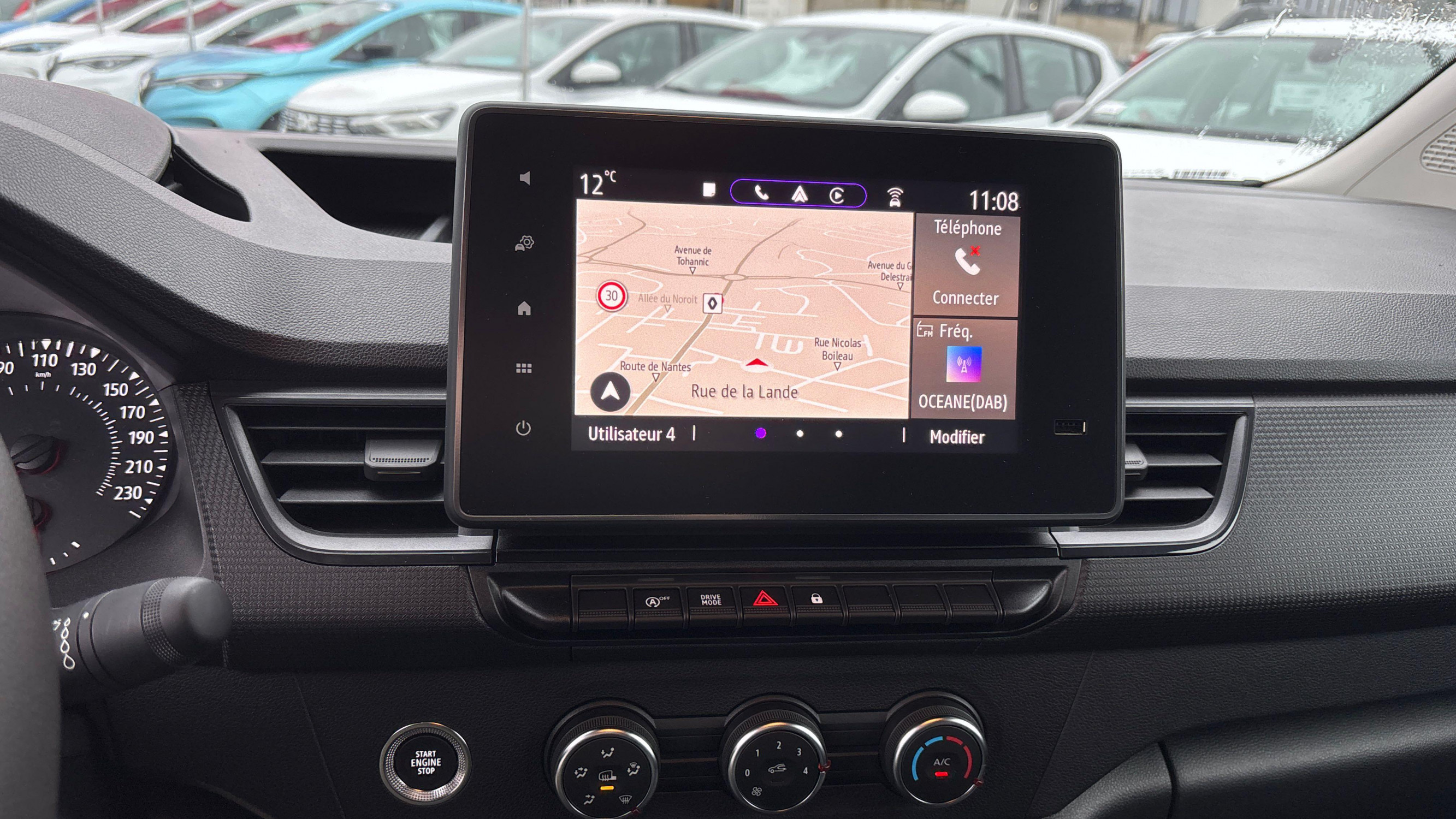 Vente en ligne Renault Kangoo Van  TCE 130 EDC au prix de 21 470 €