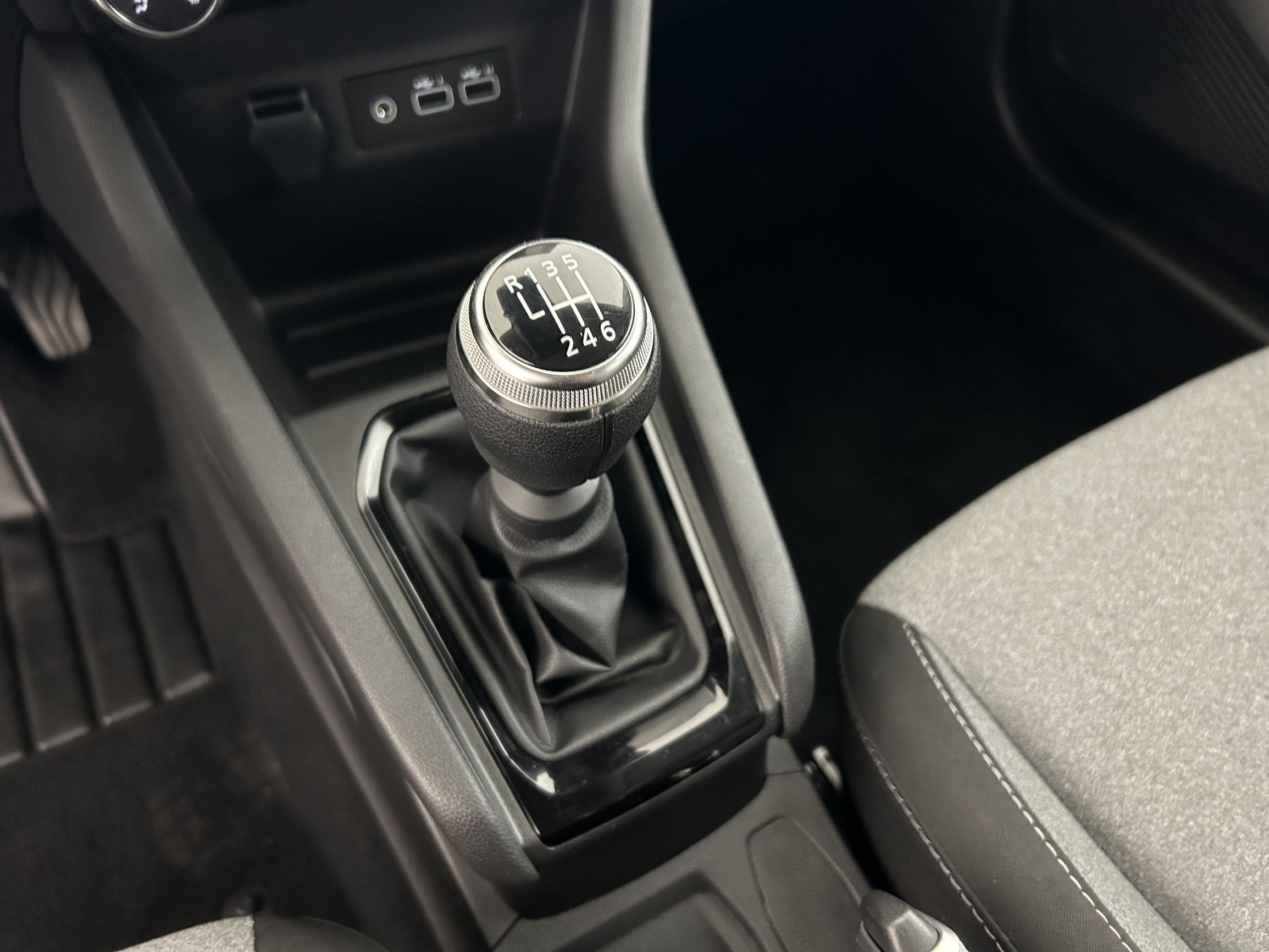 Vente en ligne Renault Clio 5 Clio Blue dCi 100 ch GSR2 au prix de 17 490 €