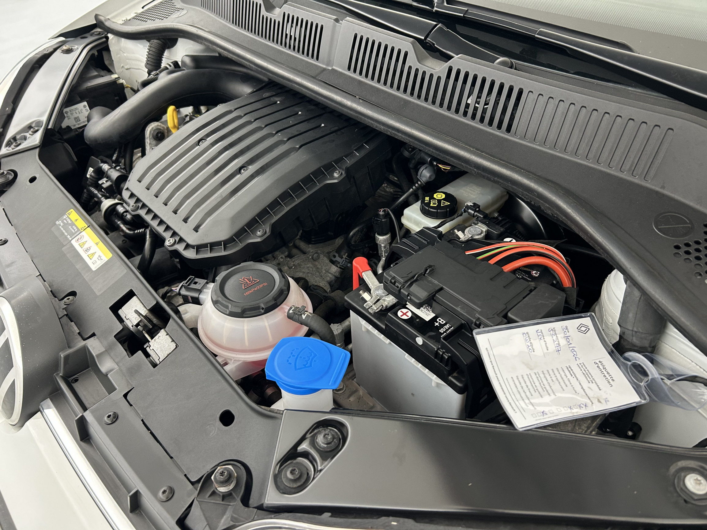 Vente en ligne Volkswagen UP! 2.0 Up 1.0 65 BlueMotion Technology BVM5 au prix de 9 990 €