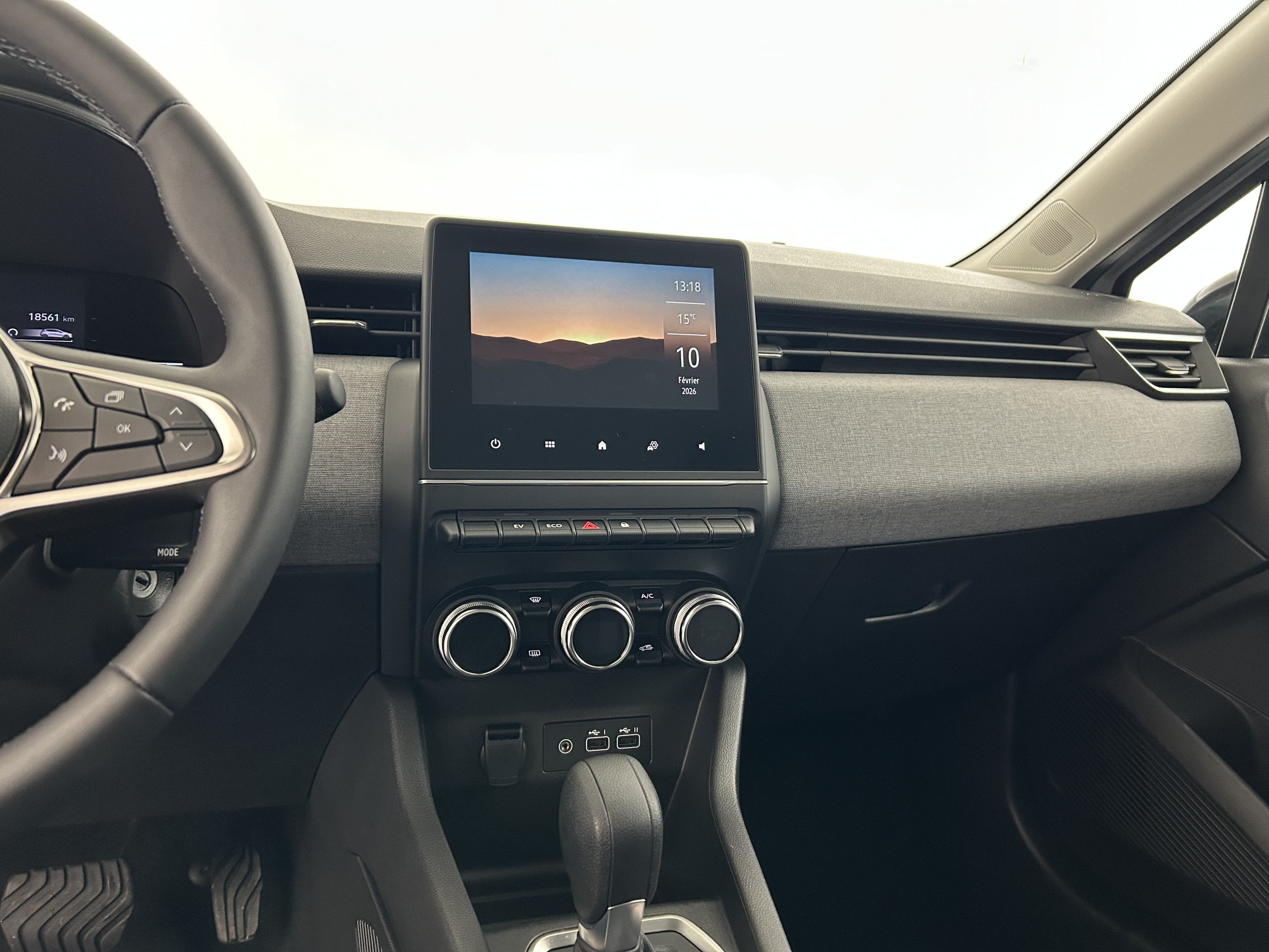 Vente en ligne Renault Clio 5 Clio E-Tech full hybrid 145 ch GSR2 au prix de 20 270 €