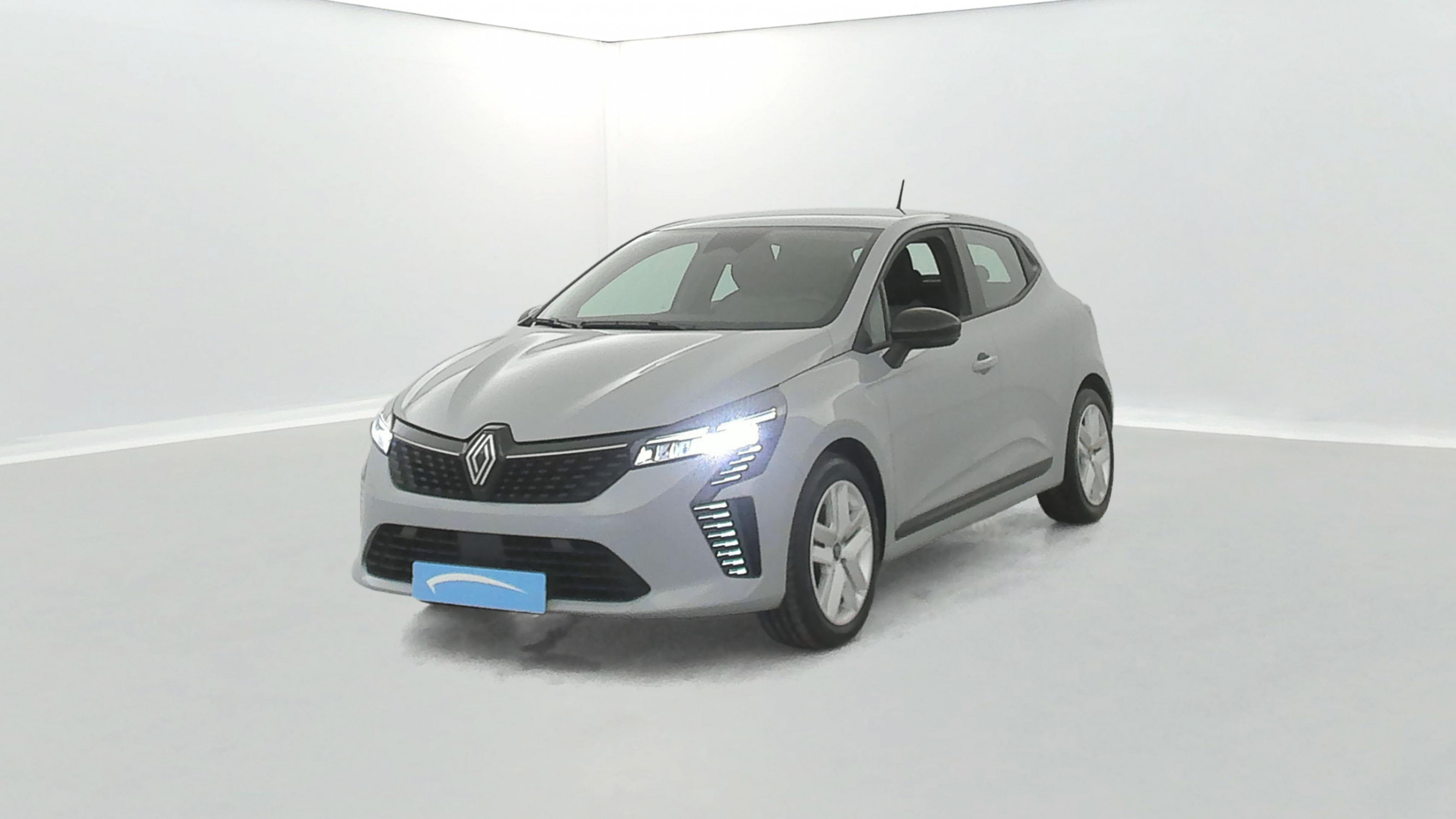 Renault Clio 5 Clio E-Tech full hybrid 145 ch GSR2 occasion de 2025 en vente à Vannes