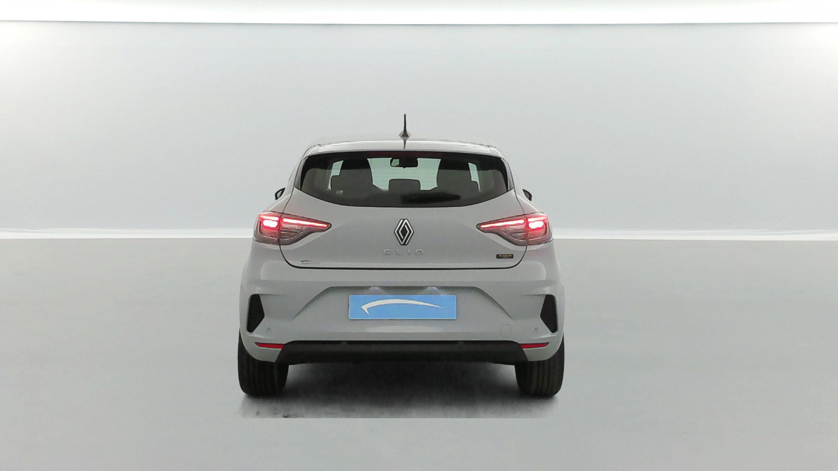 Vente en ligne Renault Clio 5 Clio E-Tech full hybrid 145 ch GSR2 au prix de 20 270 €