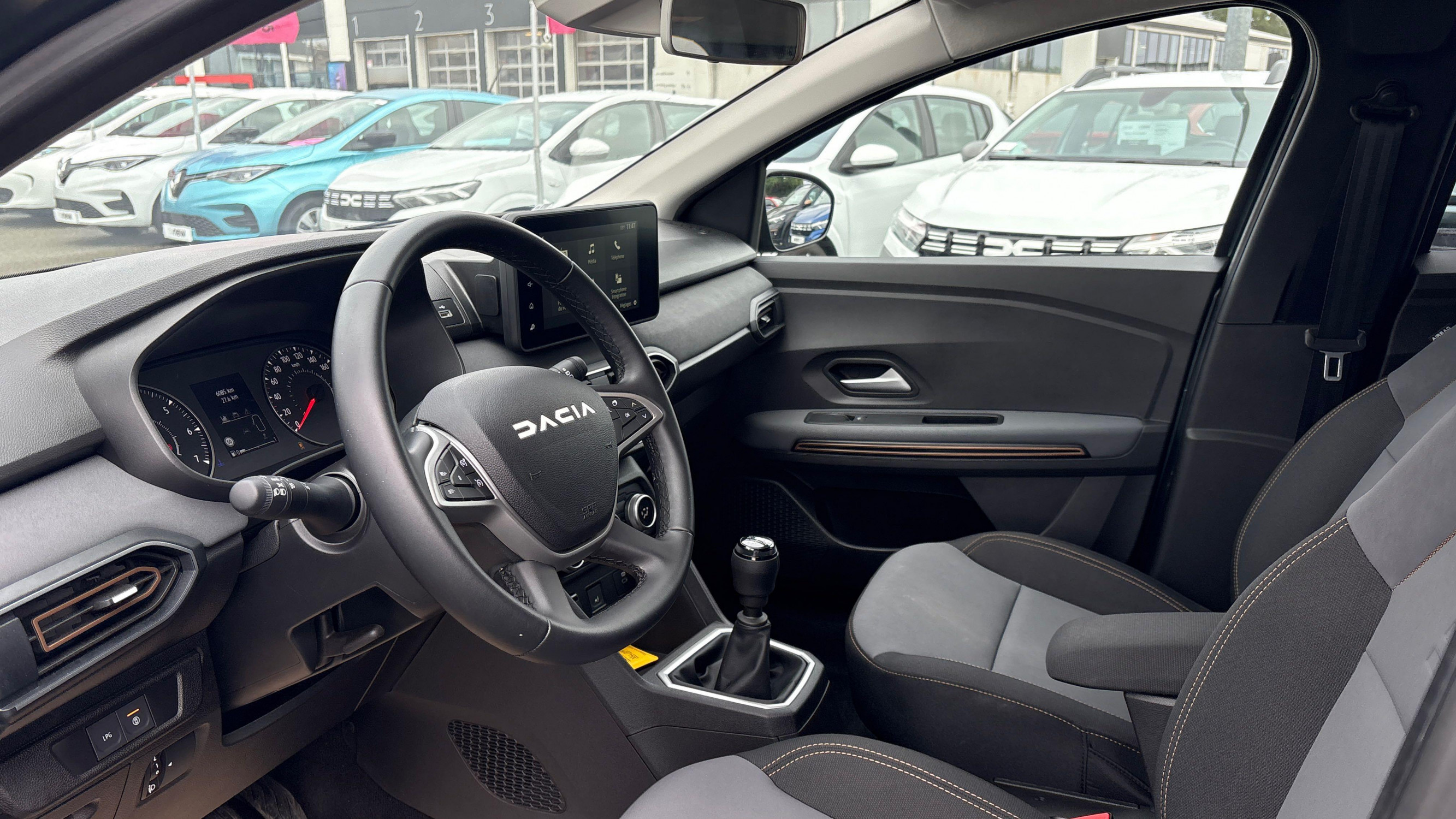 Vente en ligne Dacia Jogger  ECO-G 100 7 places GSR2 au prix de 21 890 €