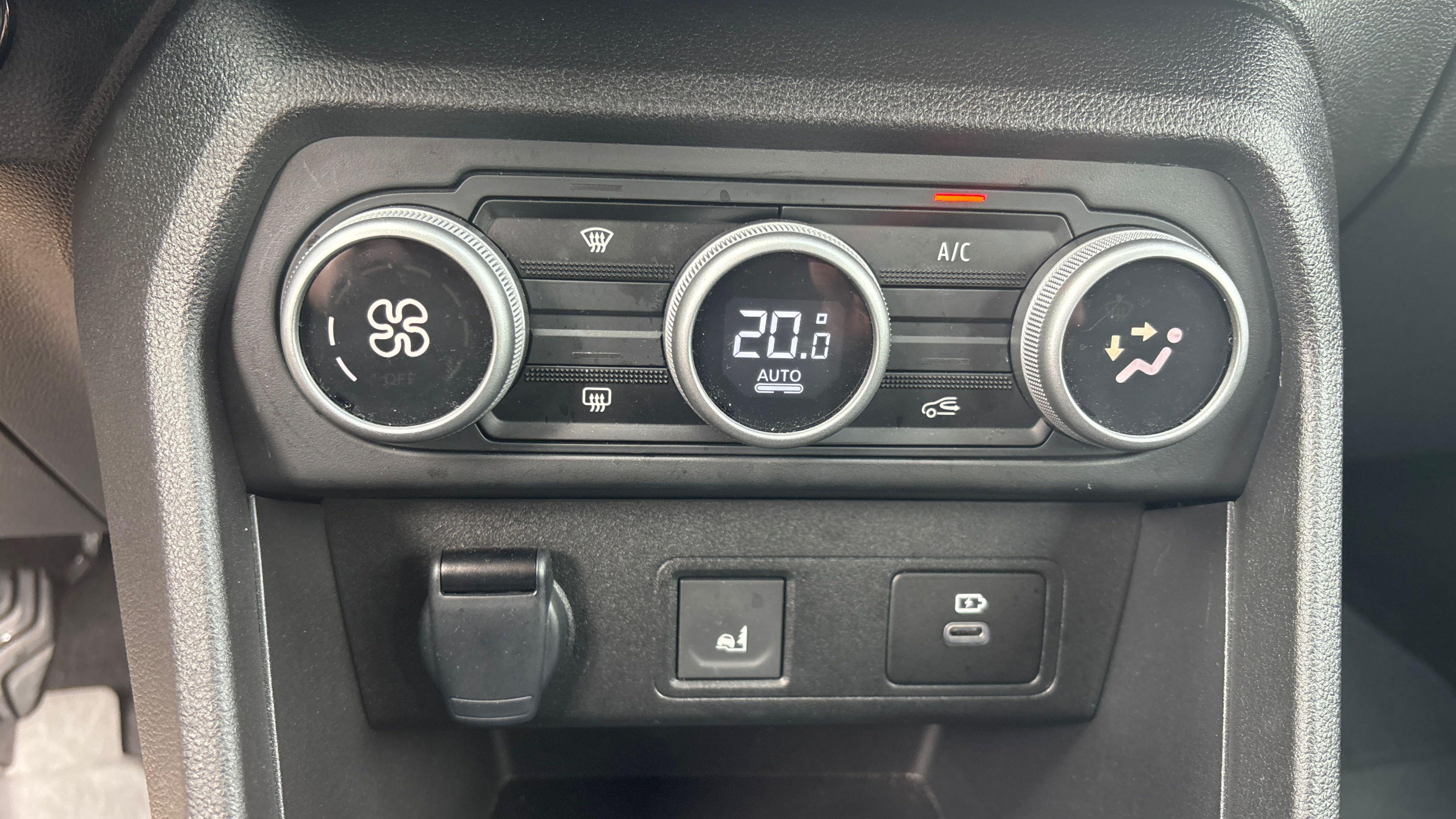 Vente en ligne Dacia Sandero  ECO-G 100 GSR2 au prix de 17 270 €