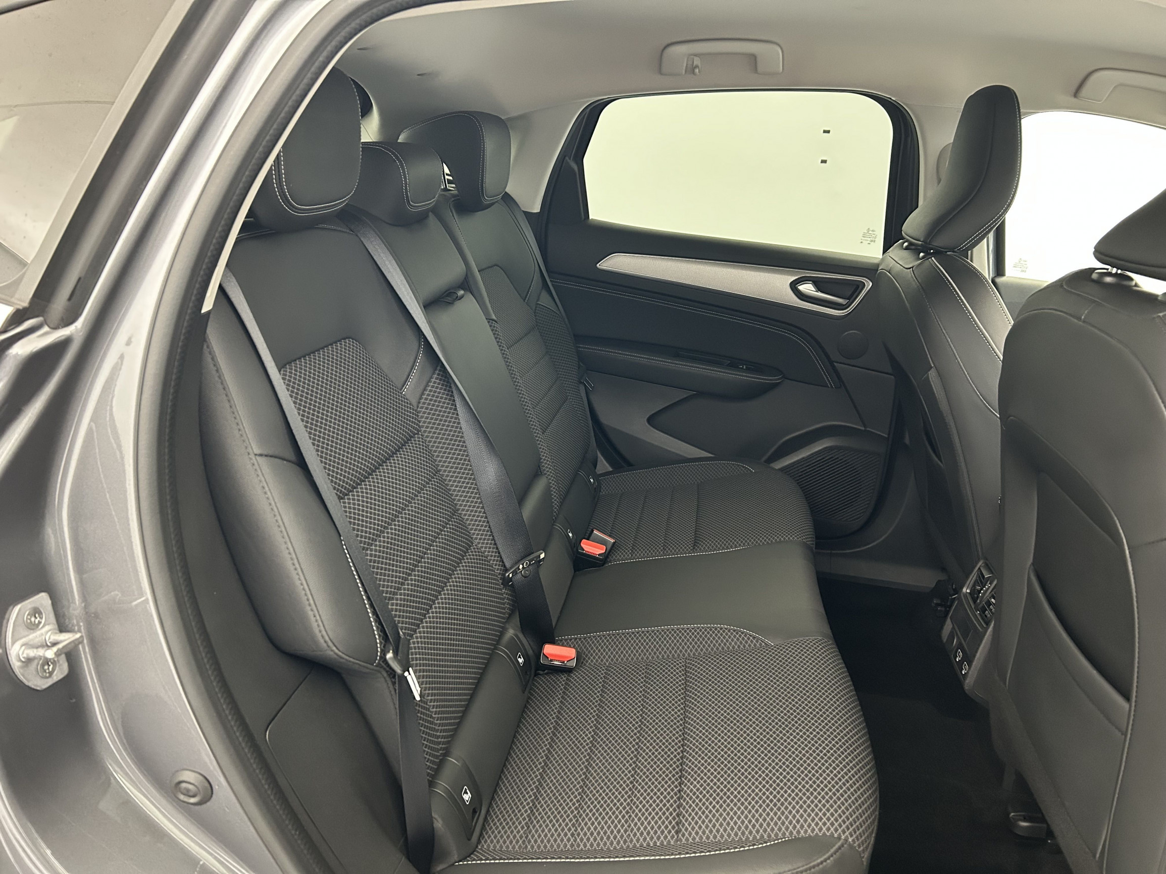 Vente en ligne Renault Arkana  E-Tech 145 - 21B au prix de 18 970 €