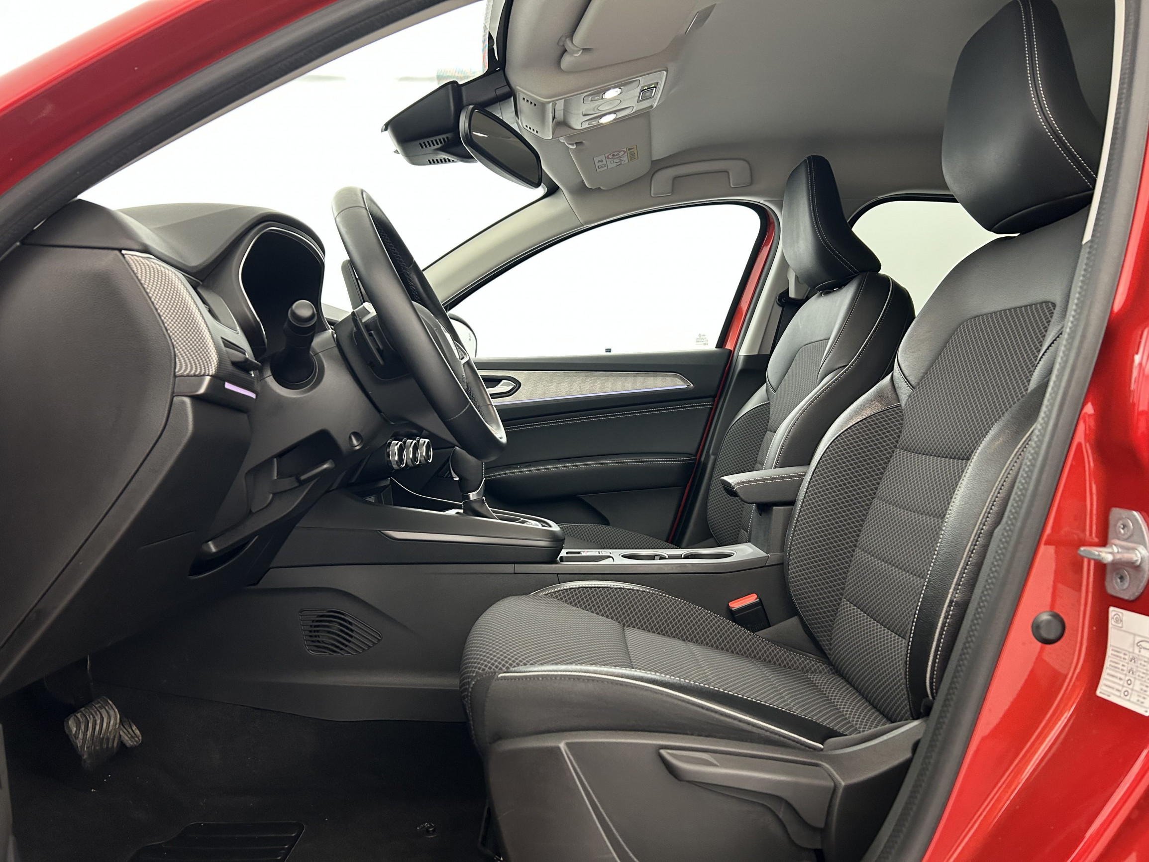 Vente en ligne Renault Arkana  mild hybrid 140 EDC FAP - 22 au prix de 20 470 €