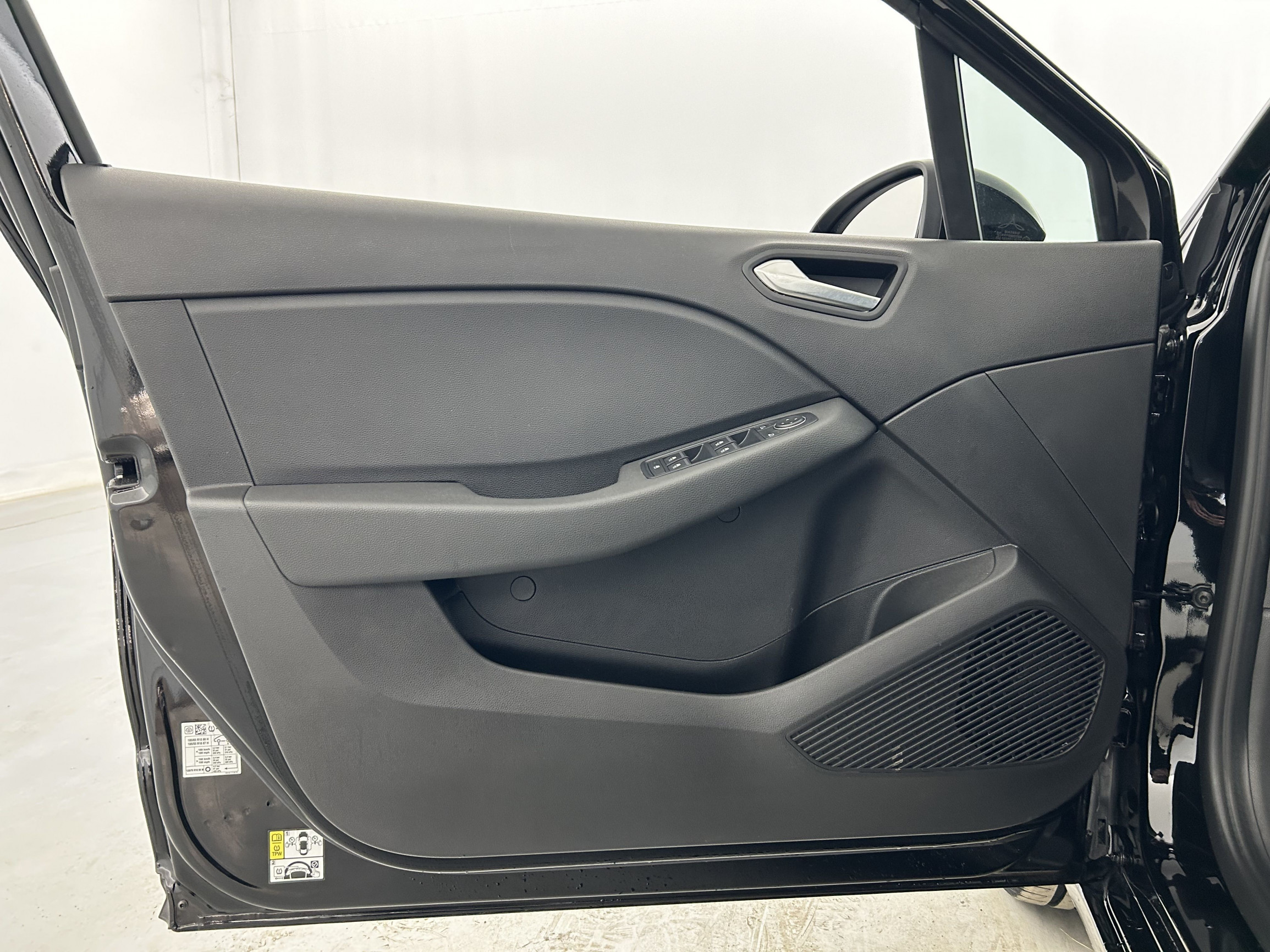 Vente en ligne Renault Clio 5 Clio E-Tech full hybrid 145 ch GSR2 au prix de 21 121 €