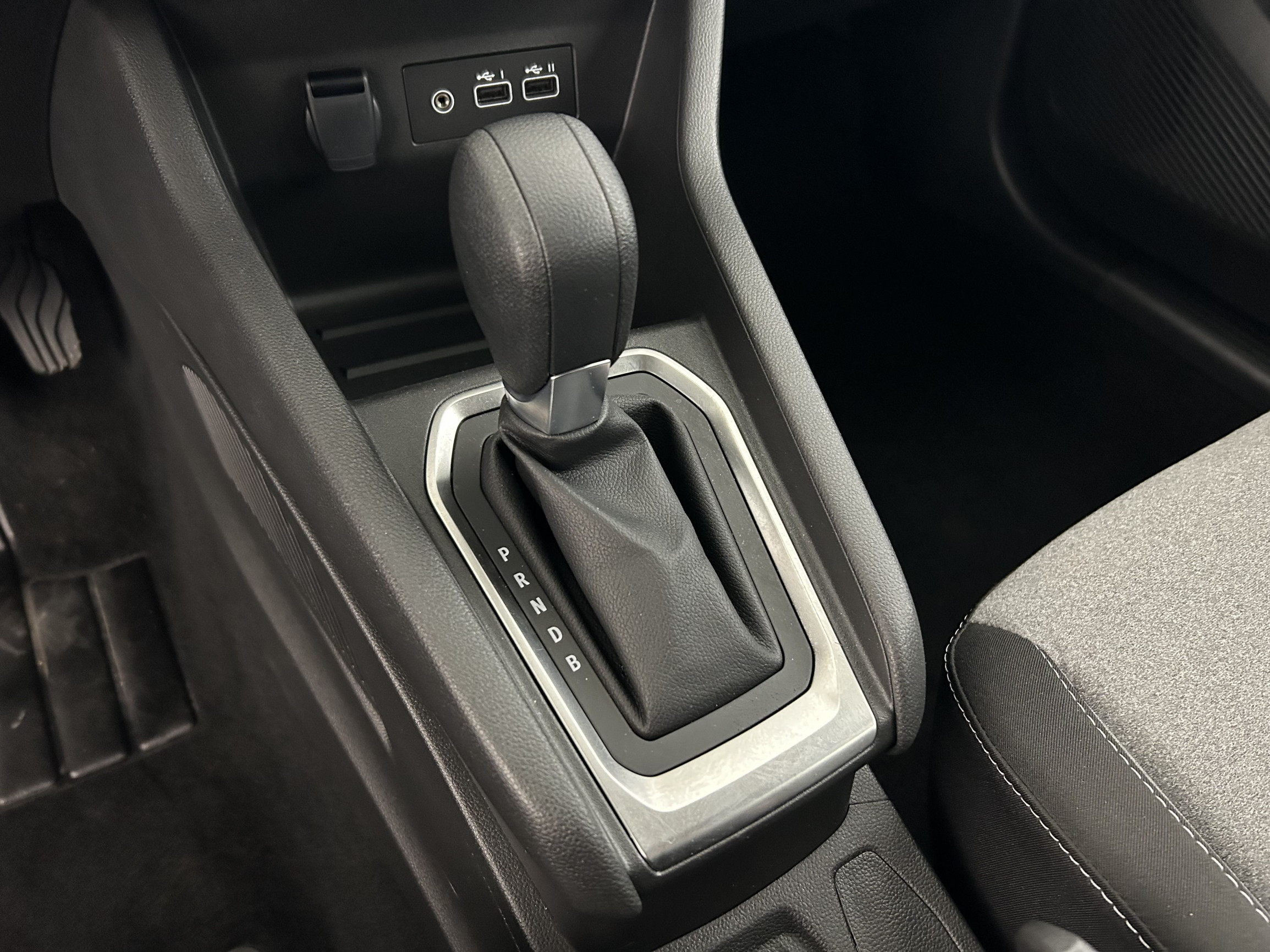 Vente en ligne Renault Clio 5 Clio E-Tech full hybrid 145 ch GSR2 au prix de 21 121 €