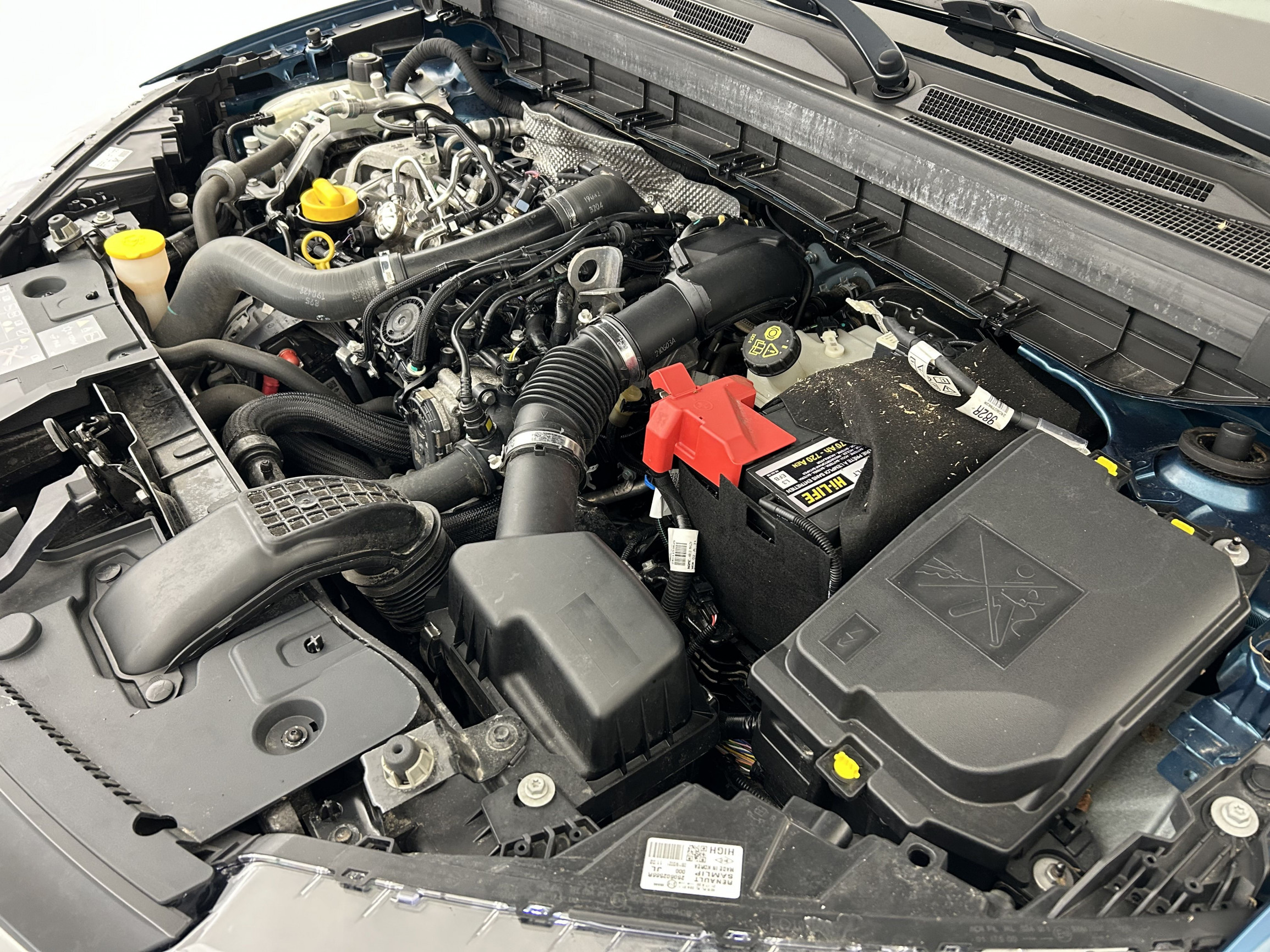 Vente en ligne Renault Arkana  TCe 140 EDC FAP - 21B au prix de 19 390 €