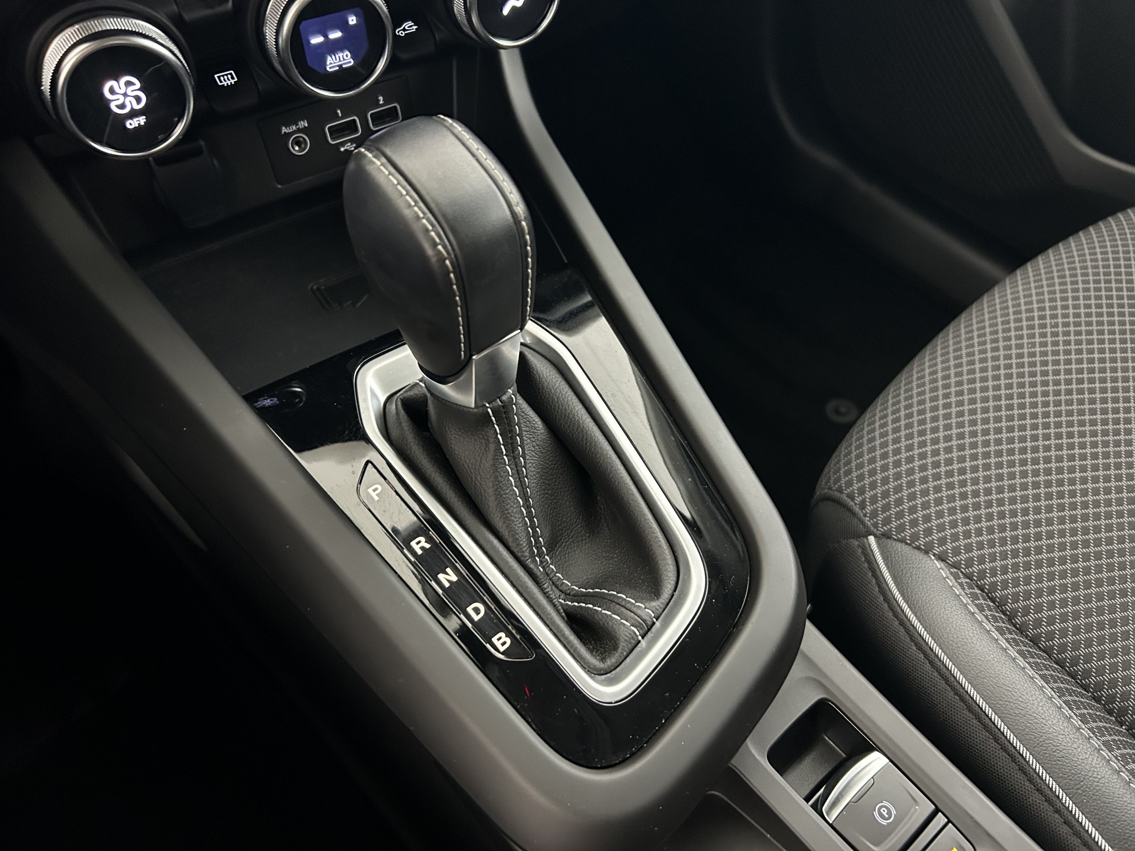 Vente en ligne Renault Arkana  E-Tech 145 - 23 au prix de 21 990 €