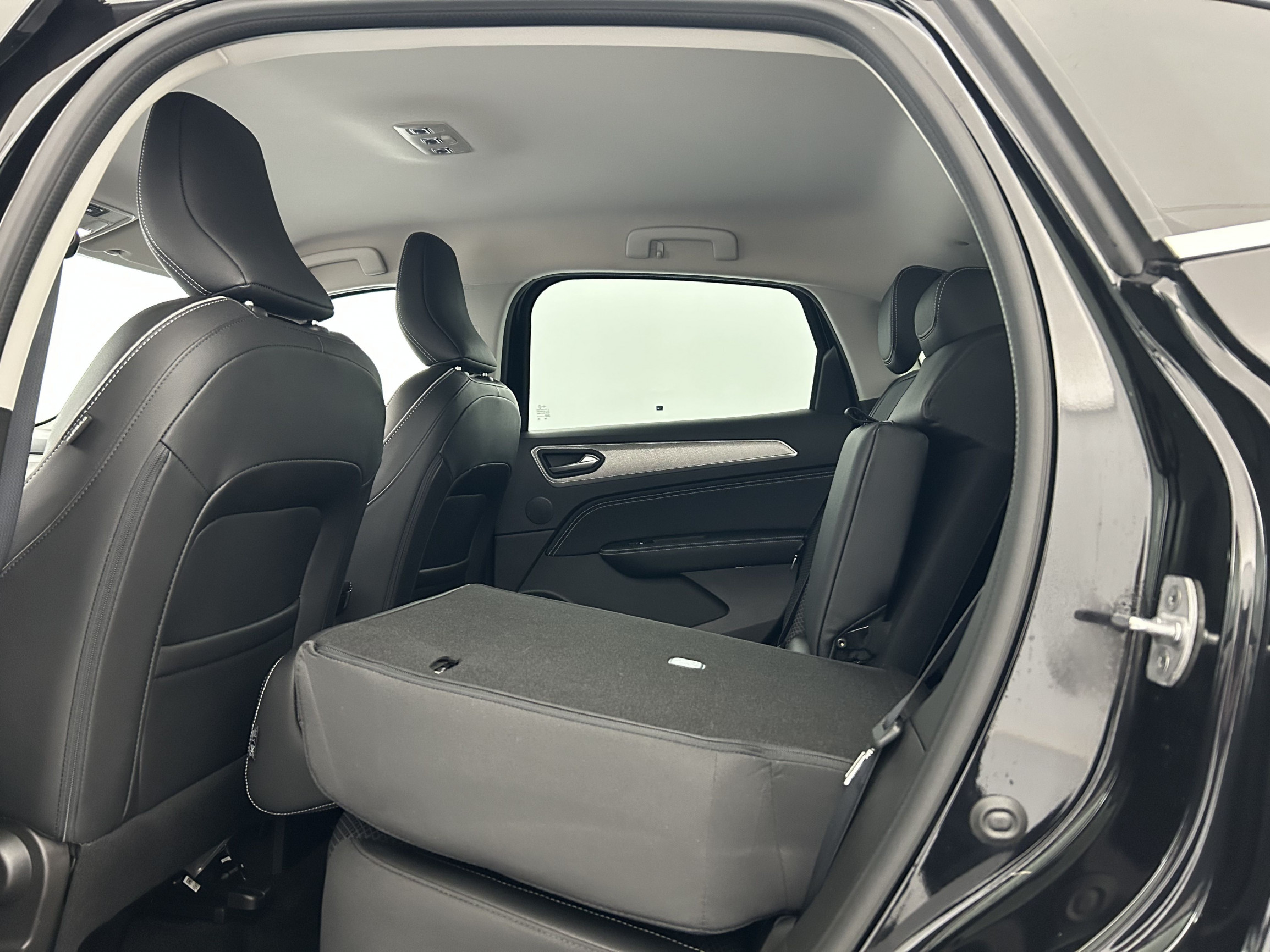 Vente en ligne Renault Arkana  E-Tech 145 - 23 au prix de 21 990 €