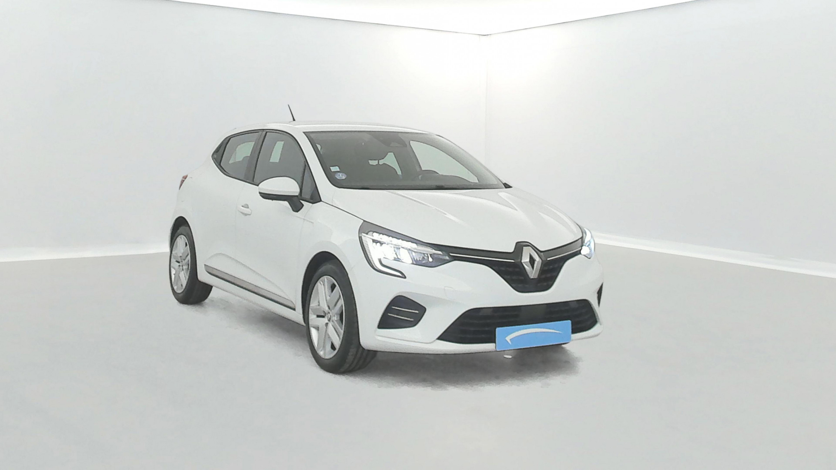 Vente en ligne Renault Clio 5 Clio E-Tech 140 - 21N au prix de 13 890 €