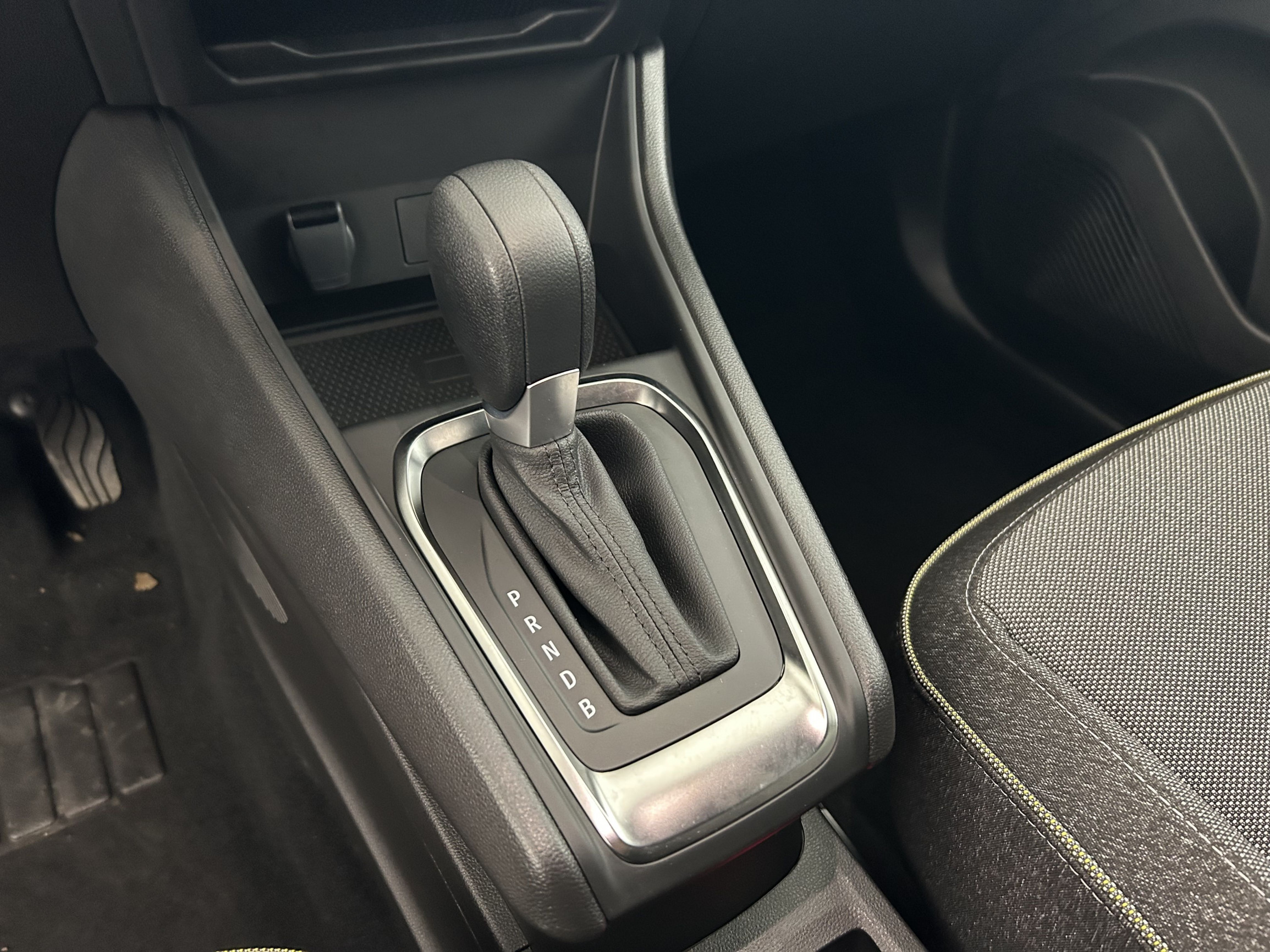 Vente en ligne Renault Captur  E-Tech full hybrid 145 ch au prix de 26 370 €