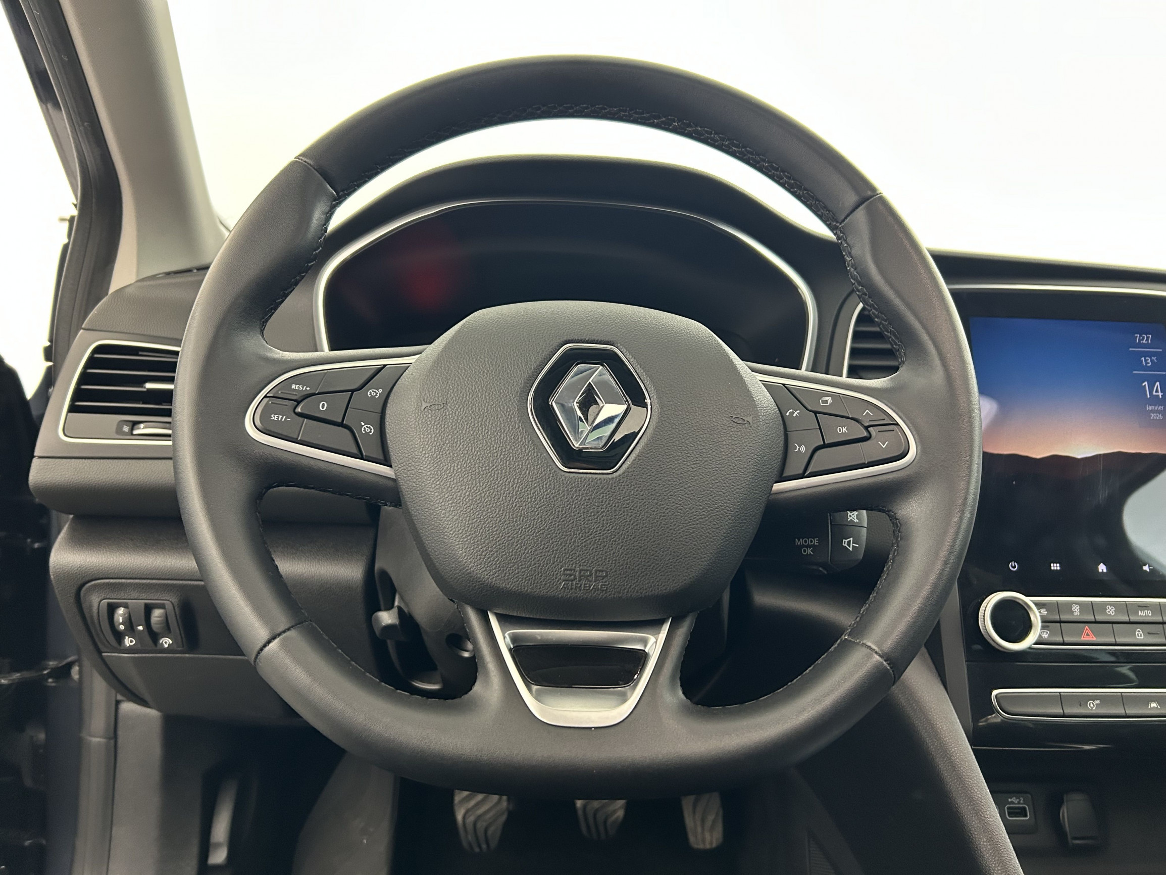 Vente en ligne Renault Megane 4 Estate  TCe 140 au prix de 16 990 €