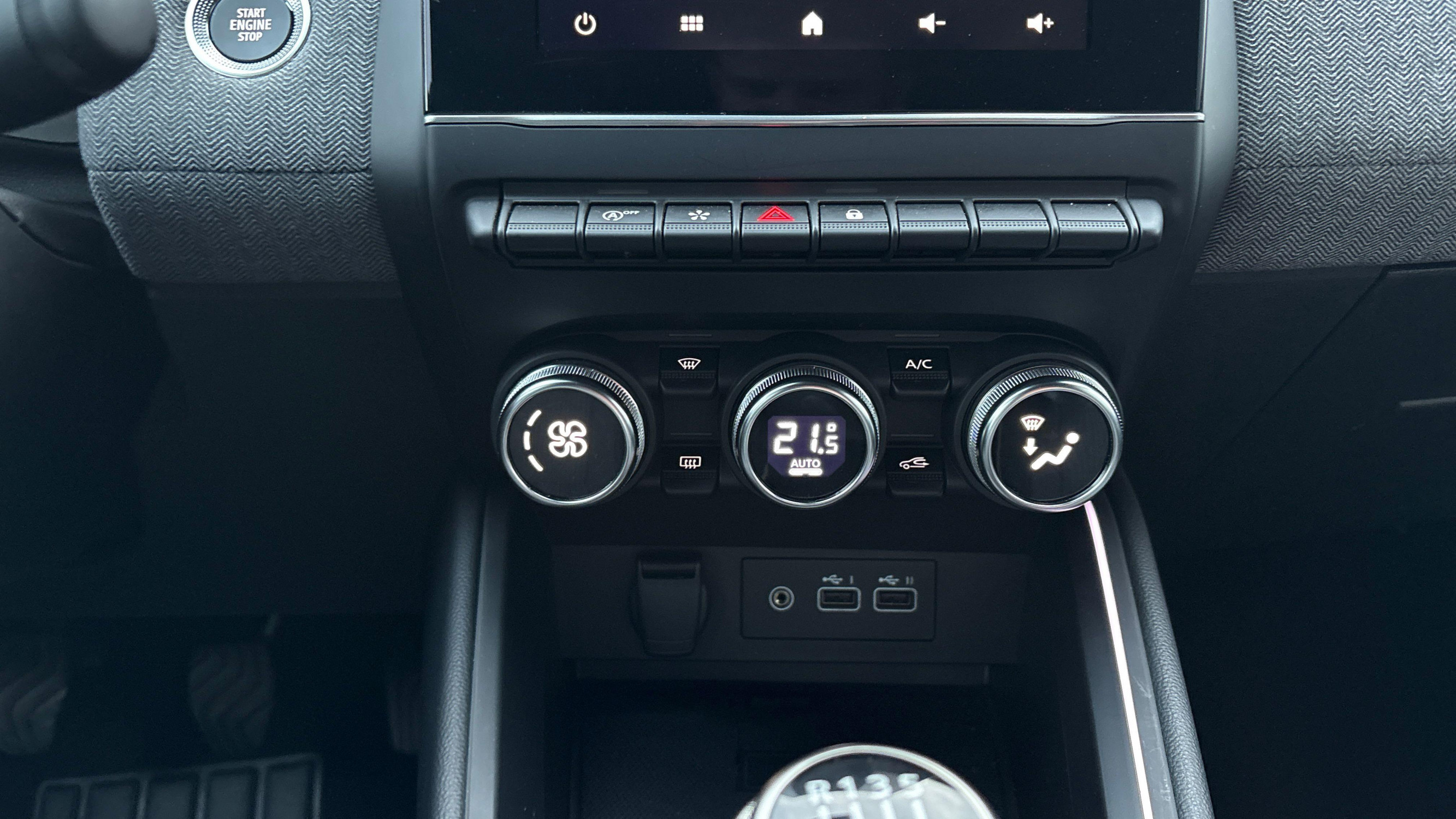 Vente en ligne Renault Clio 5 Clio TCe 90 au prix de 18 990 €