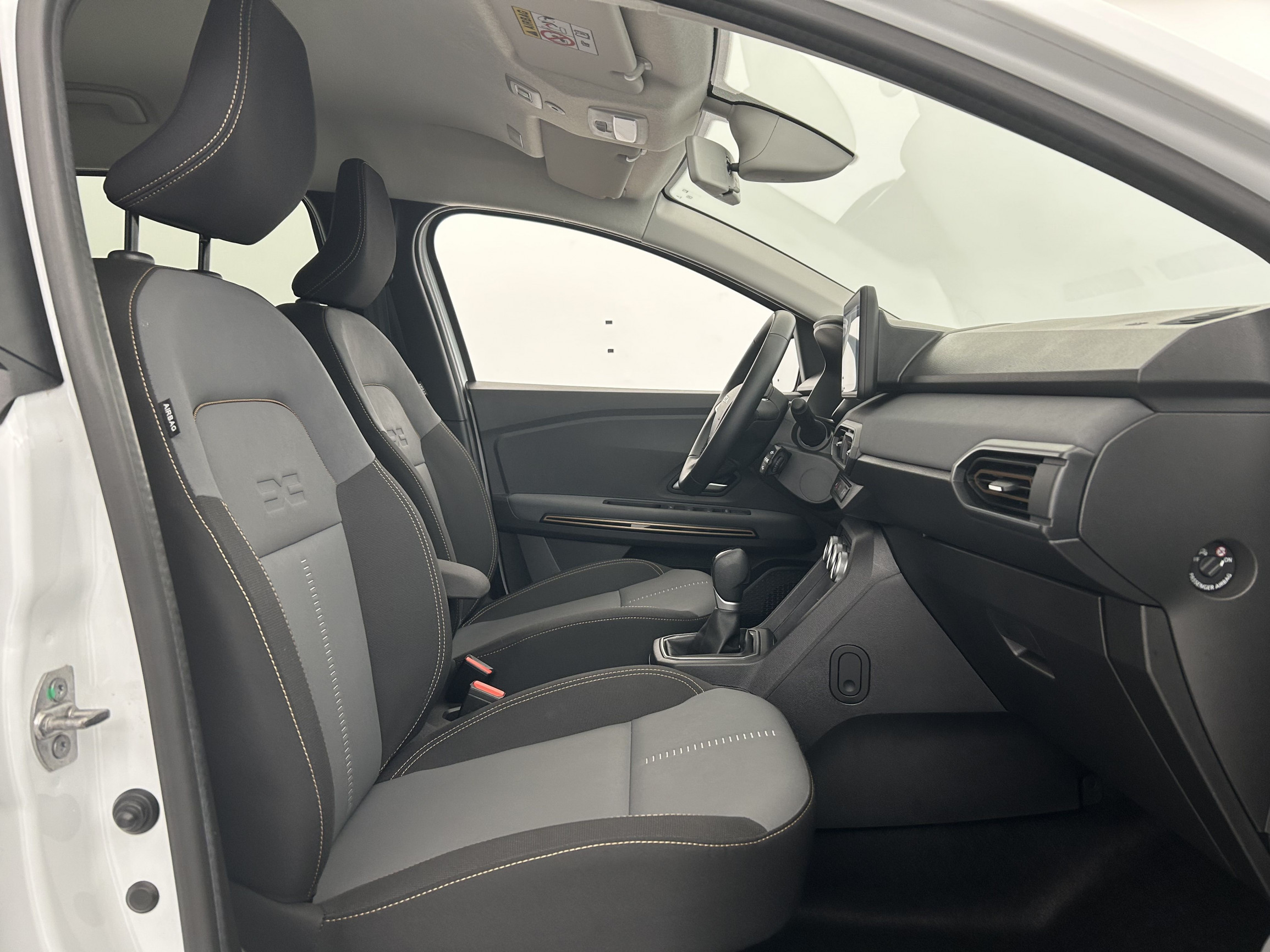 Vente en ligne Dacia Jogger  Hybrid 140 7 places au prix de 23 190 €