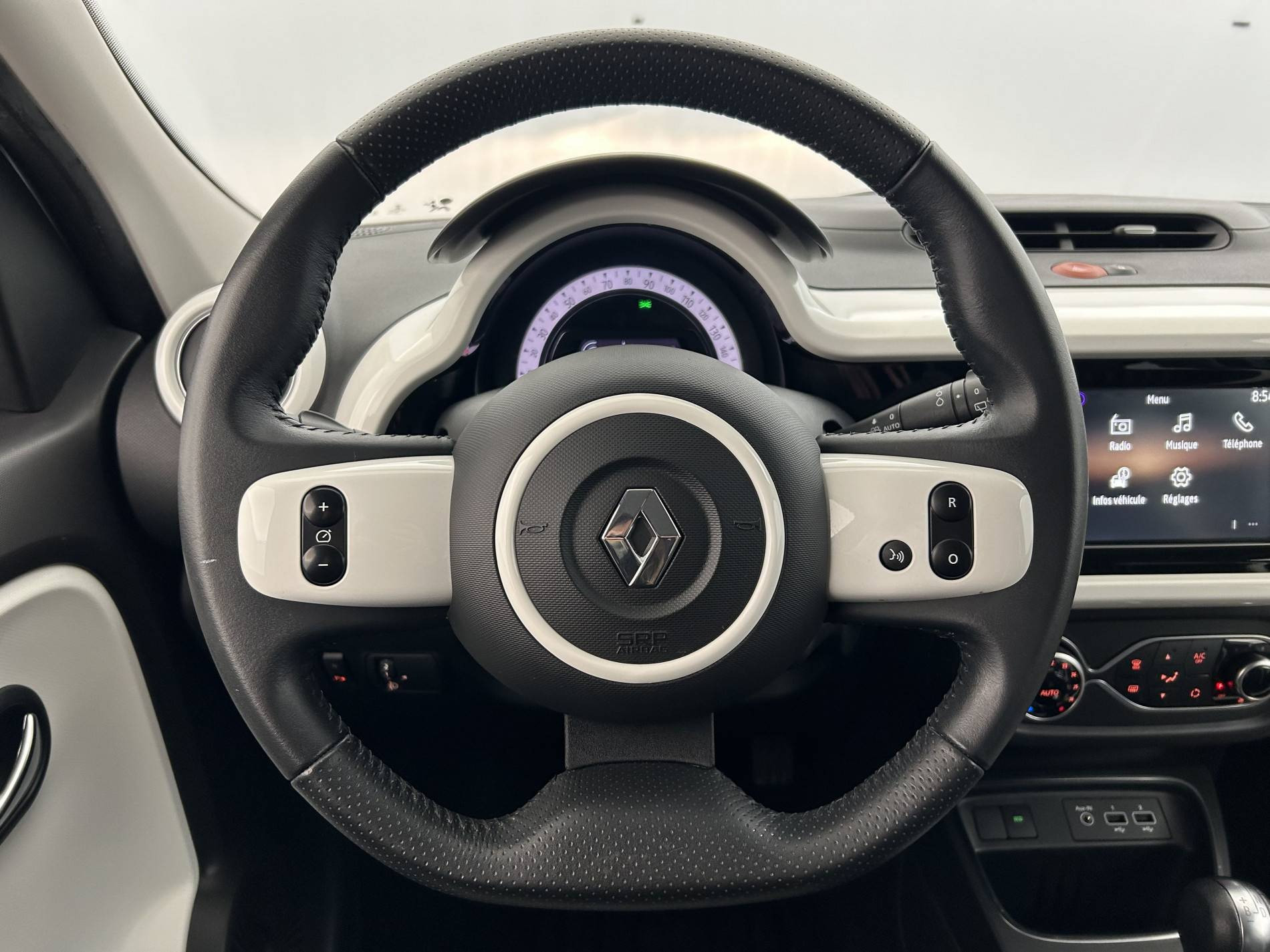 Vente en ligne Renault Twingo Electrique Twingo III E-Tech au prix de 12 190 €