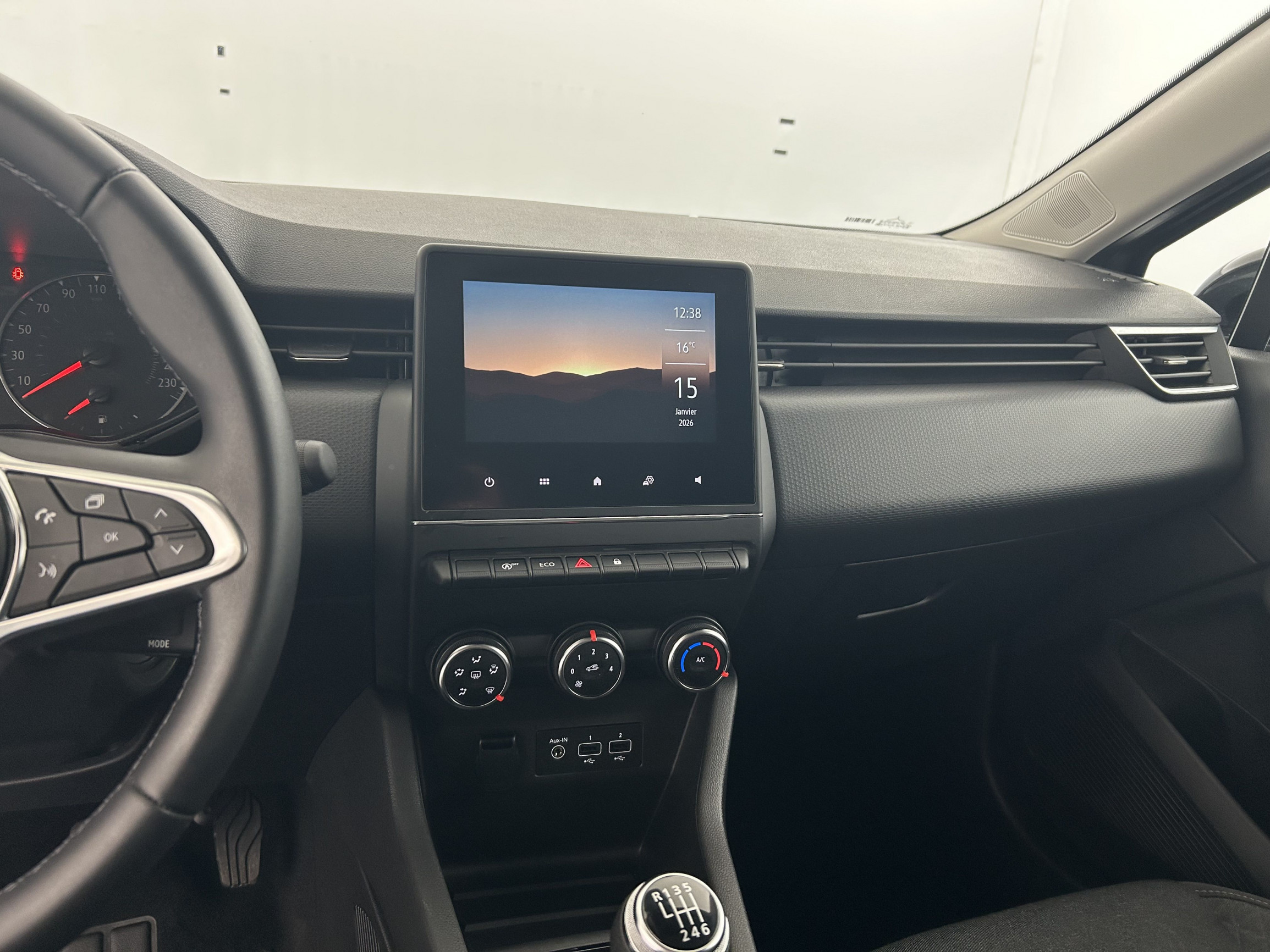 Vente en ligne Renault Clio 5 Clio TCe 90 au prix de 14 990 €