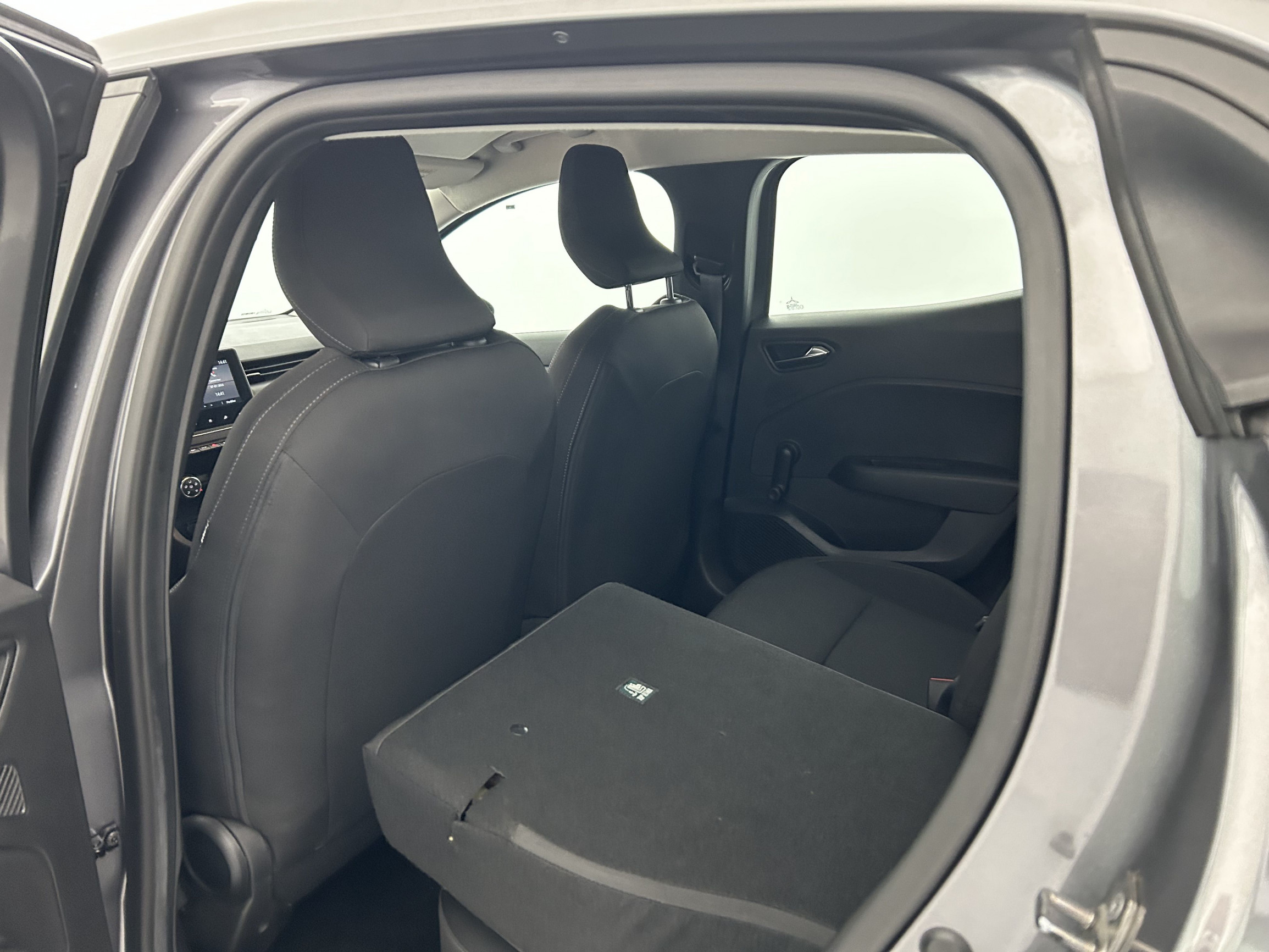 Vente en ligne Renault Clio 5 Clio TCe 90 au prix de 13 990 €