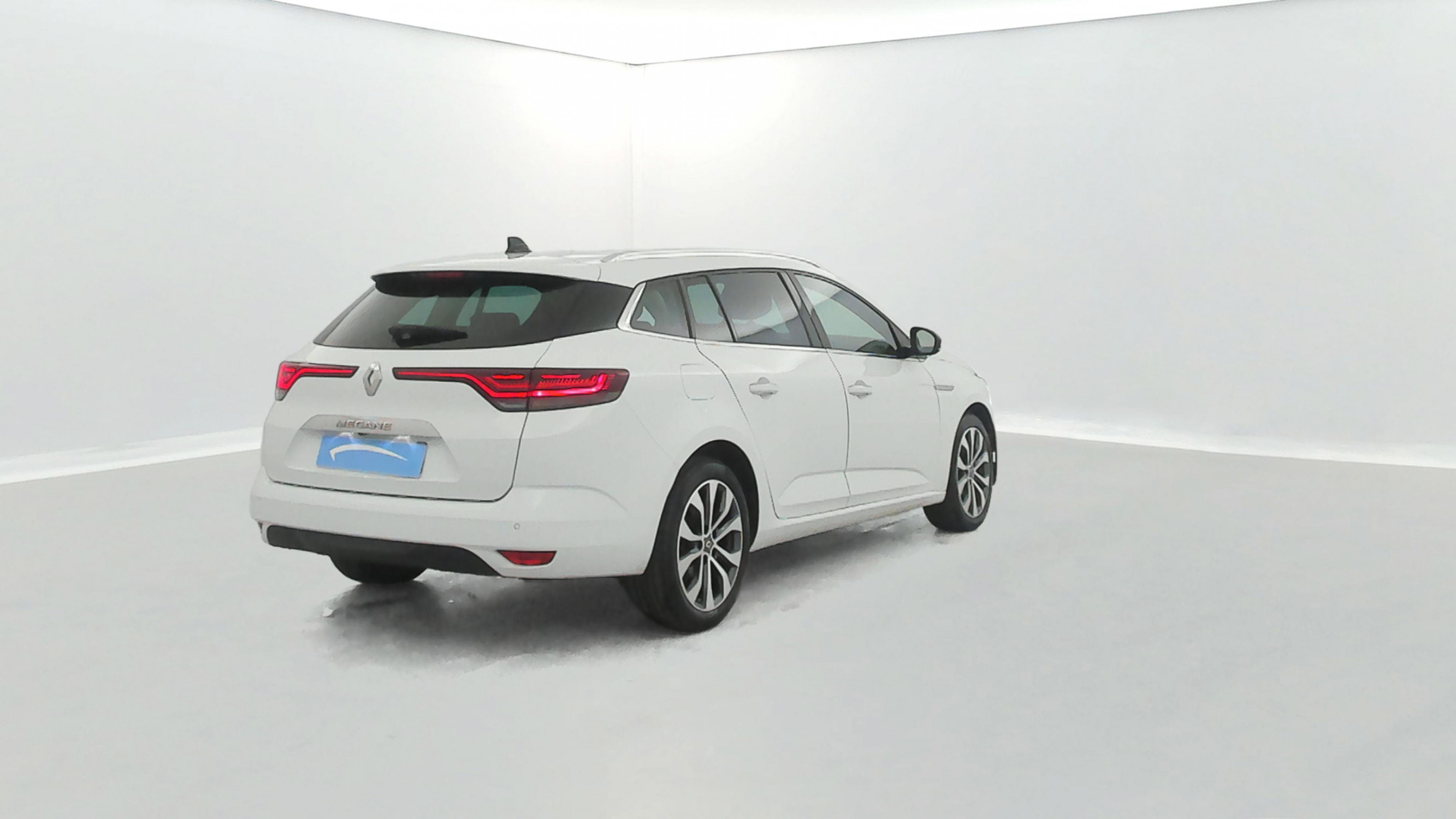 Vente en ligne Renault Megane 4 Estate  Blue dCi 115 EDC au prix de 22 290 €