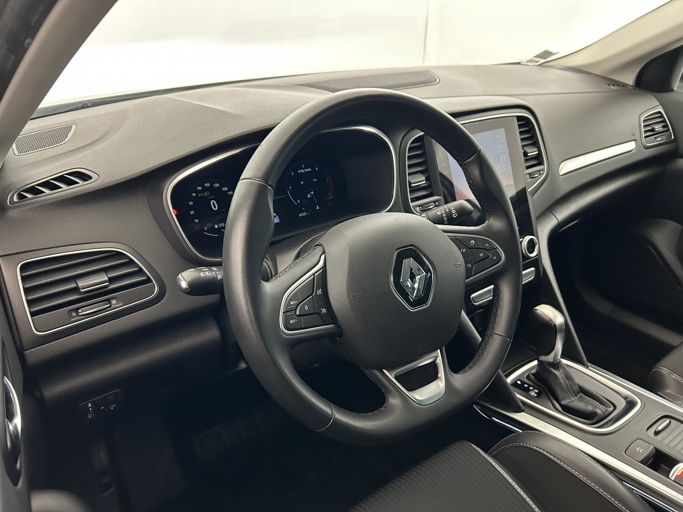 Vente en ligne Renault Megane 4 Estate  Blue dCi 115 EDC au prix de 22 290 €