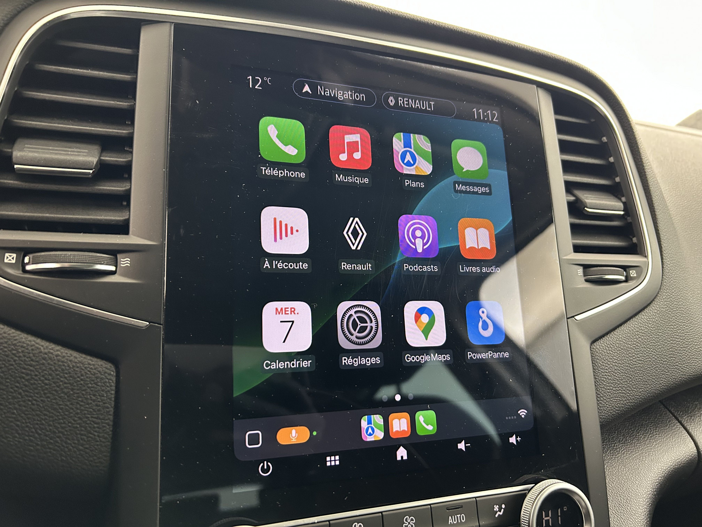 Vente en ligne Renault Megane 4 Estate  Blue dCi 115 EDC au prix de 22 290 €