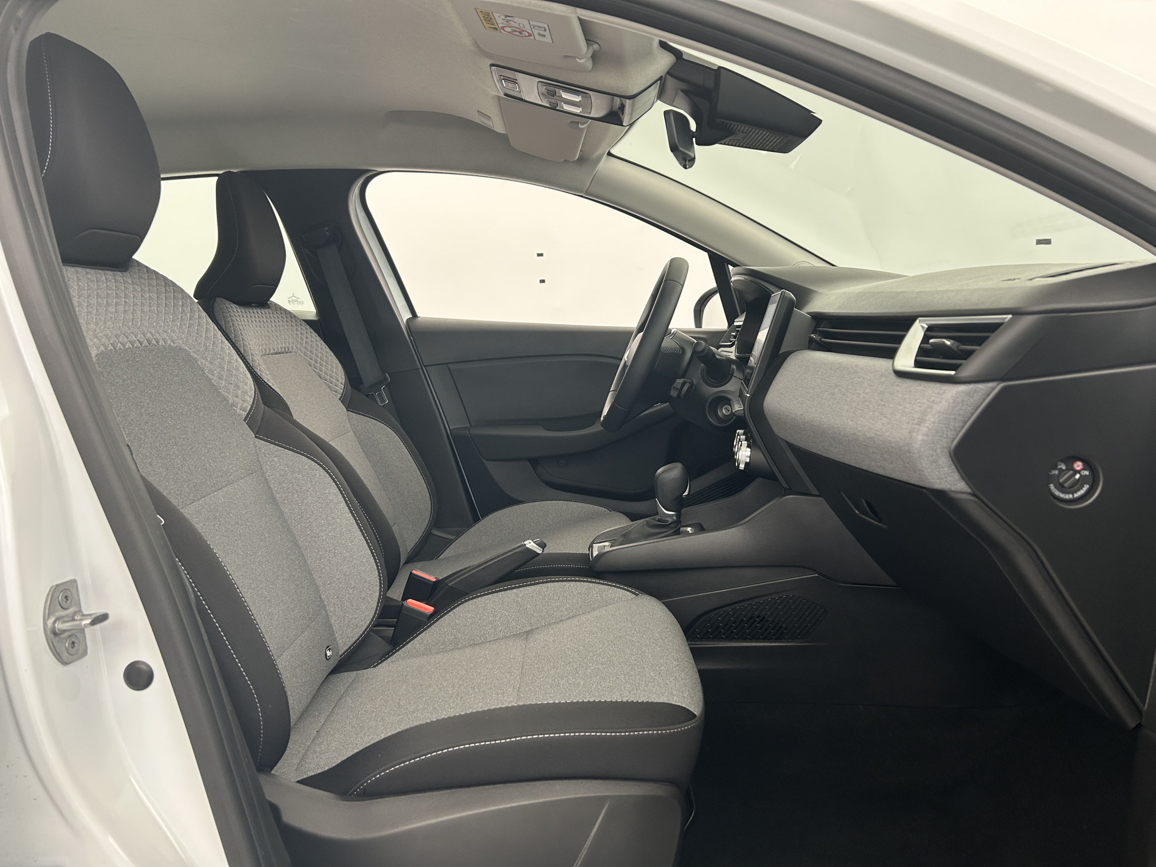 Vente en ligne Renault Clio 5 Clio E-Tech full hybrid 145 ch GSR2 au prix de 20 790 €