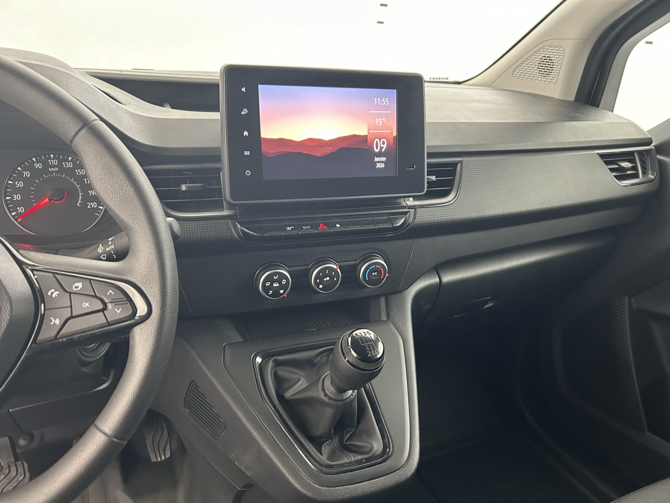 Vente en ligne Renault Kangoo Van  BLUE DCI 95 au prix de 16 790 €