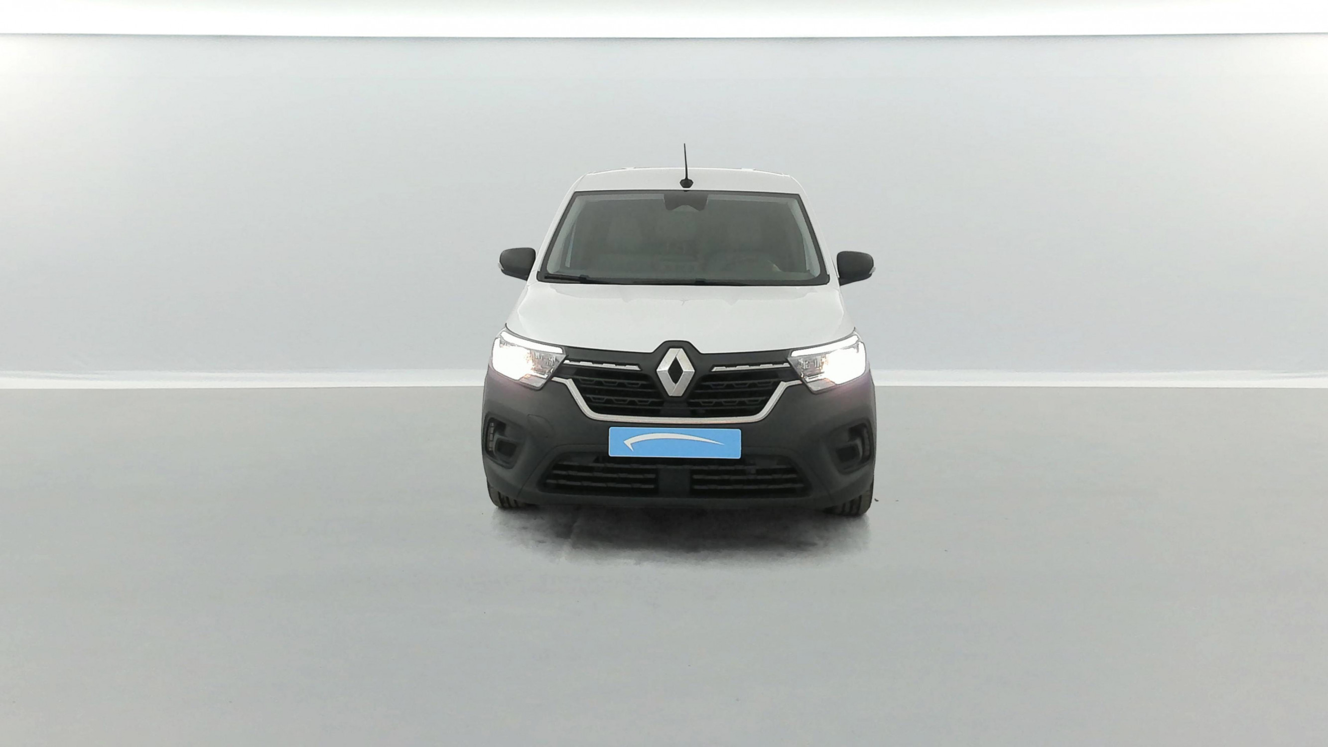 Vente en ligne Renault Kangoo Van  BLUE DCI 95 au prix de 16 790 €