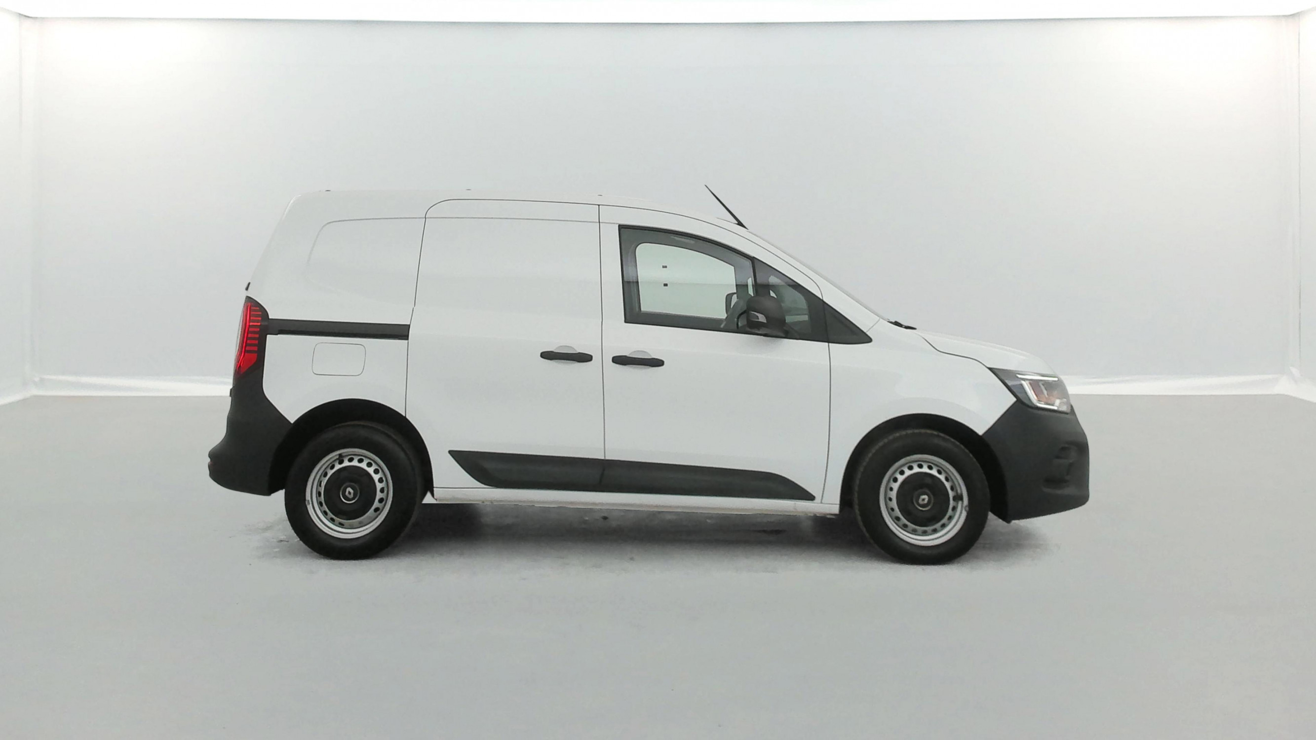 Vente en ligne Renault Kangoo Van  BLUE DCI 95 au prix de 16 790 €