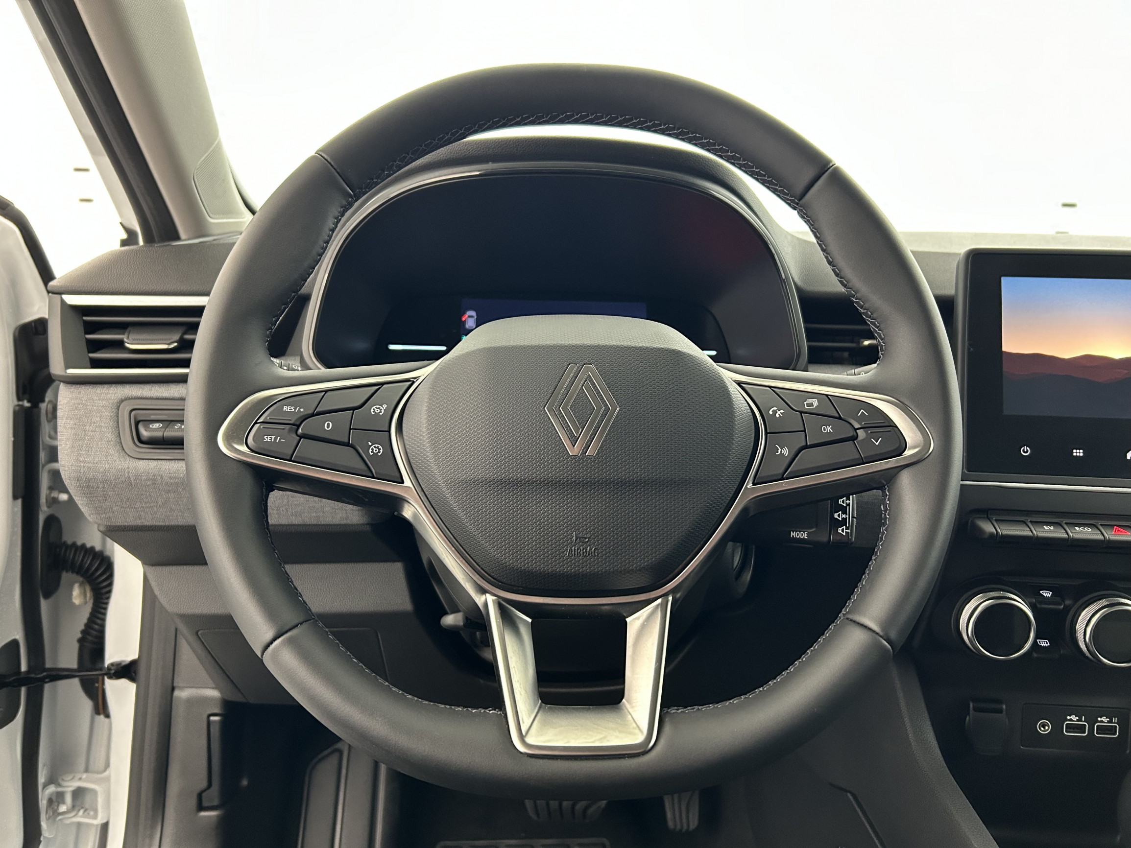 Vente en ligne Renault Clio 5 Clio E-Tech full hybrid 145 ch GSR2 au prix de 20 990 €