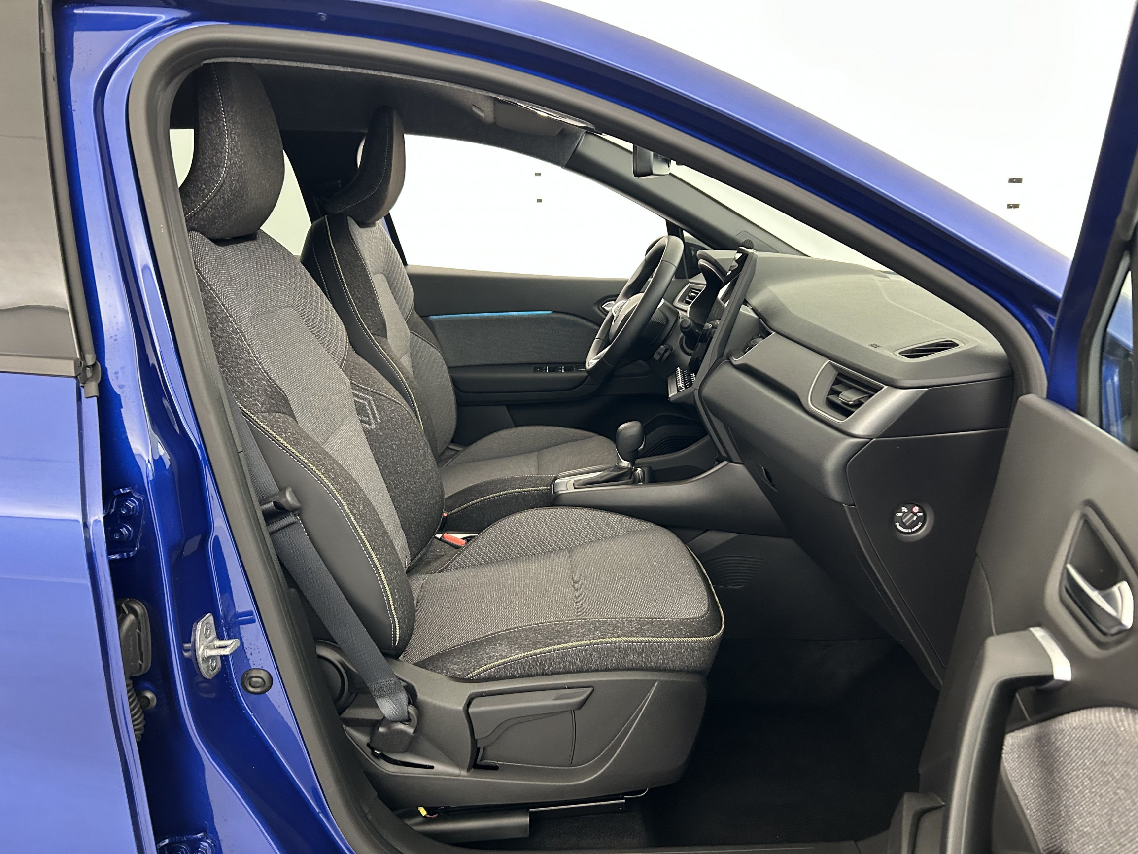 Vente en ligne Renault Captur  E-Tech full hybrid 145 ch au prix de 25 490 €