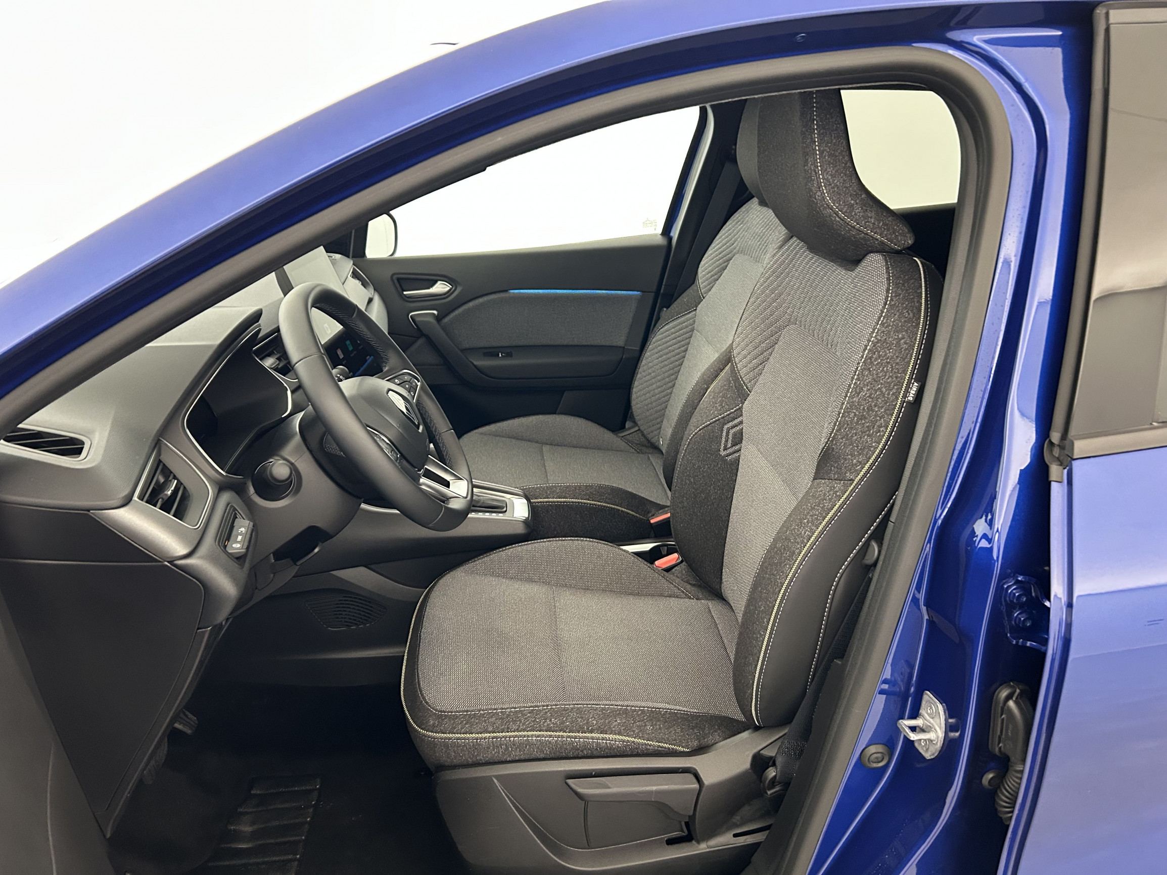 Vente en ligne Renault Captur  E-Tech full hybrid 145 ch au prix de 25 490 €