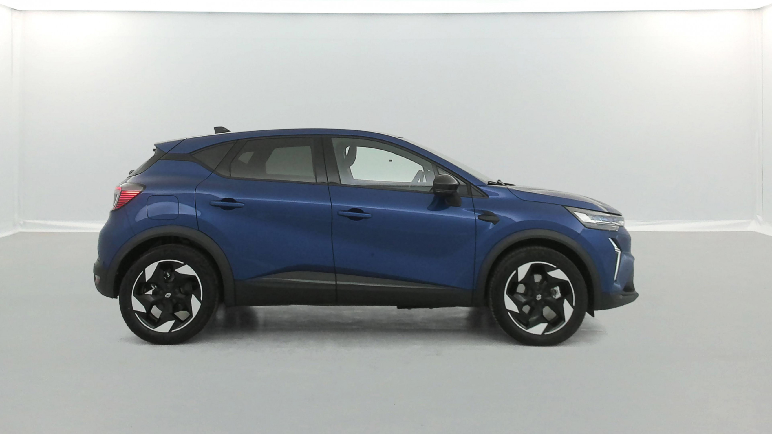 Vente en ligne Renault Captur  E-Tech full hybrid 145 ch au prix de 25 490 €
