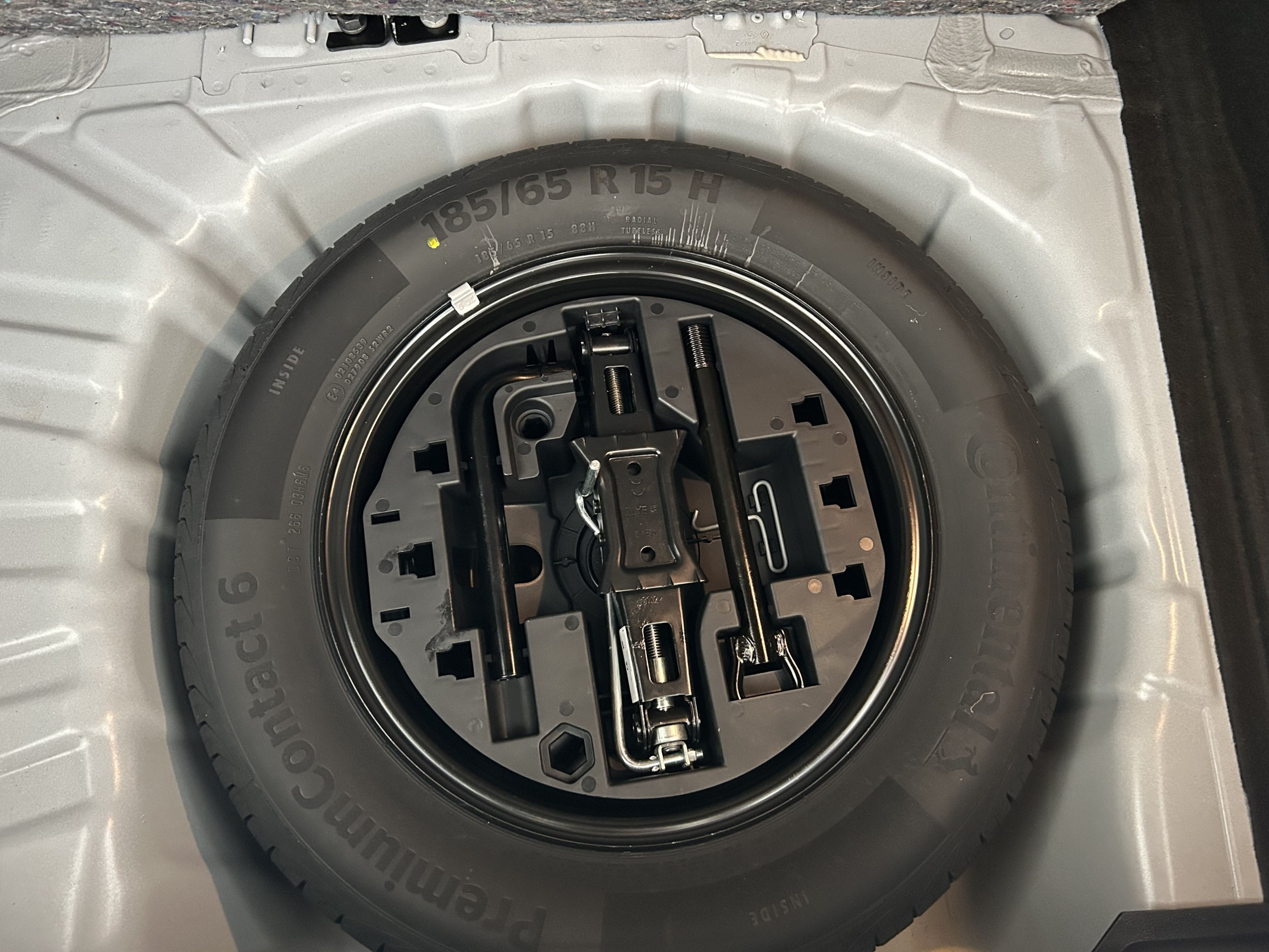 Vente en ligne Renault Clio 5 Clio SCe 65 - 21 au prix de 13 270 €