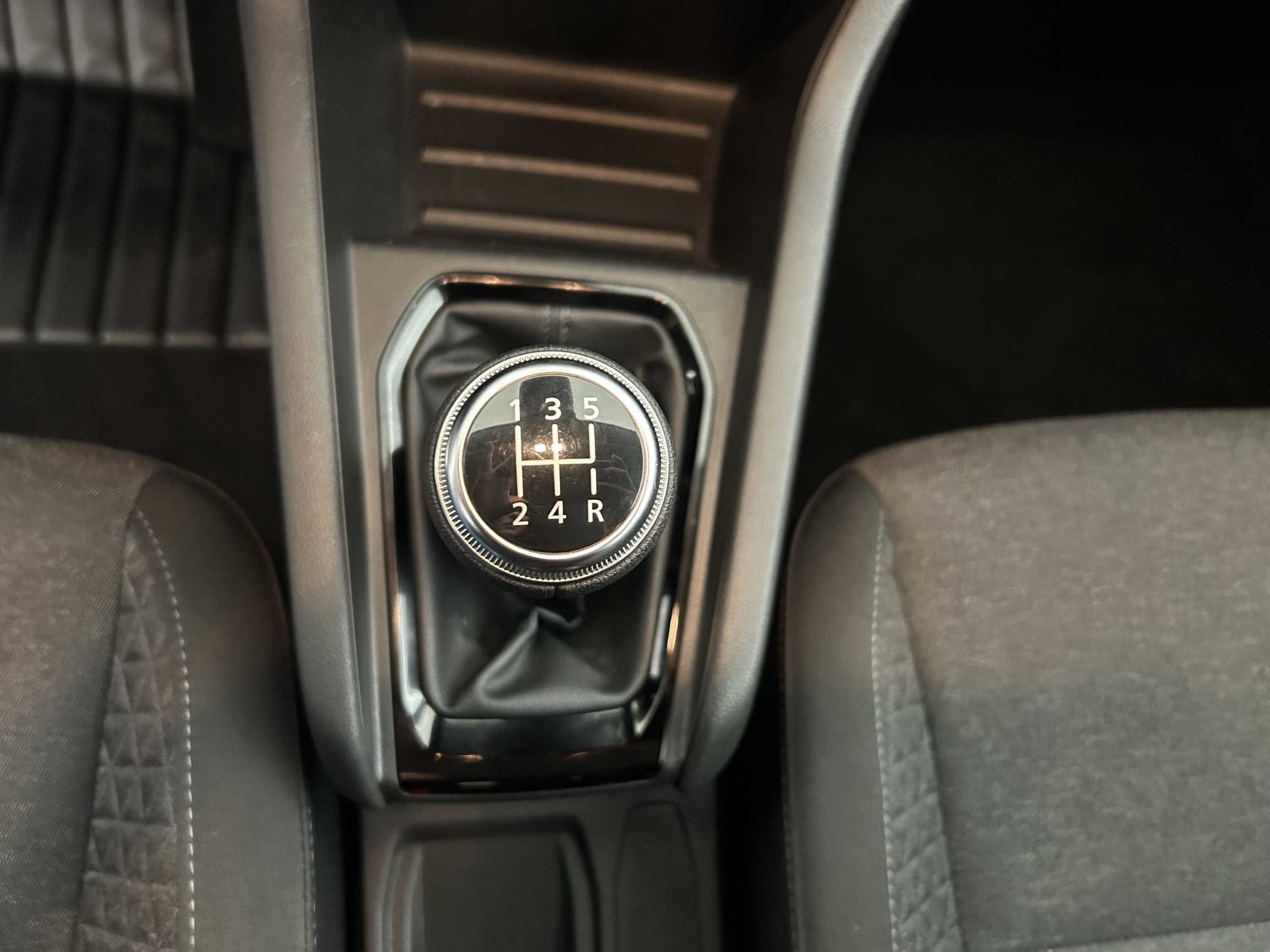 Vente en ligne Renault Clio 5 Clio SCe 65 - 21 au prix de 13 270 €