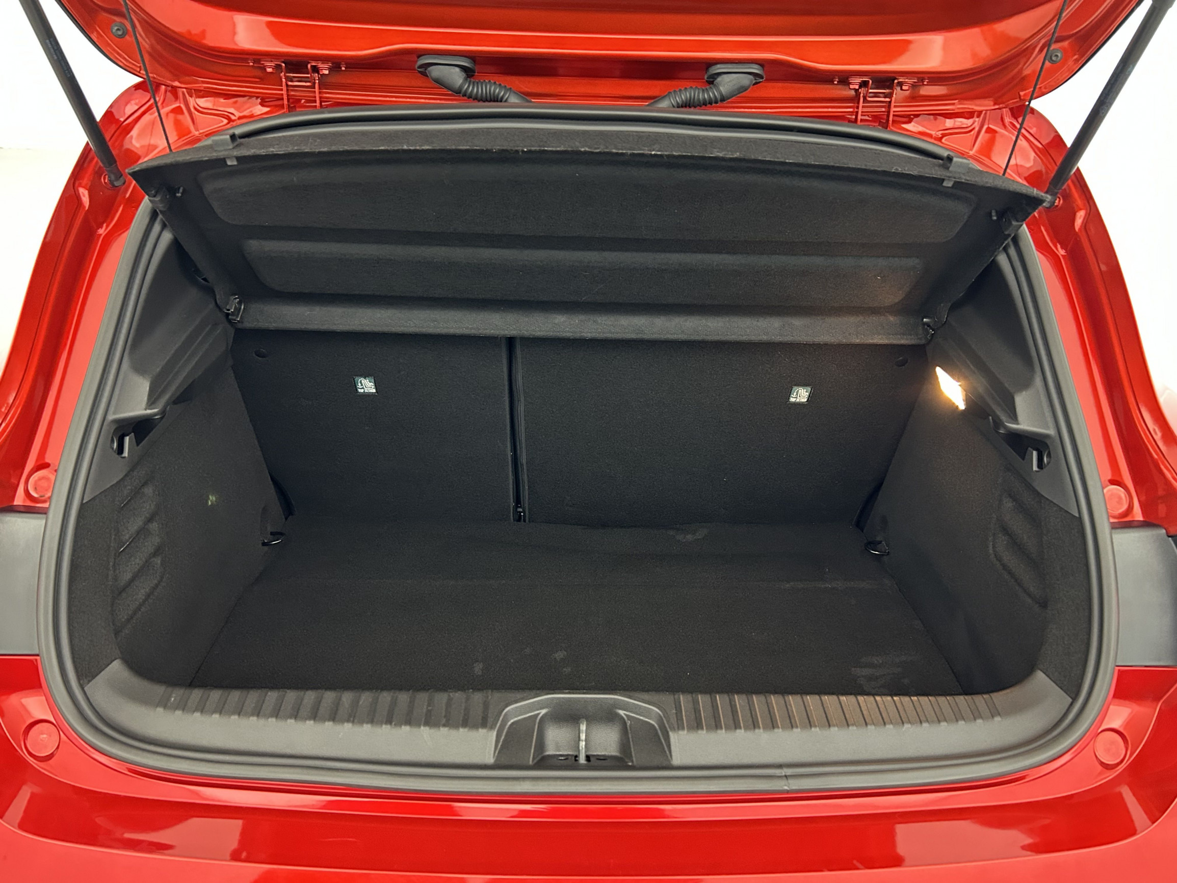 Vente en ligne Renault Clio 5 Clio E-Tech full hybrid 145 ch GSR2 au prix de 21 270 €