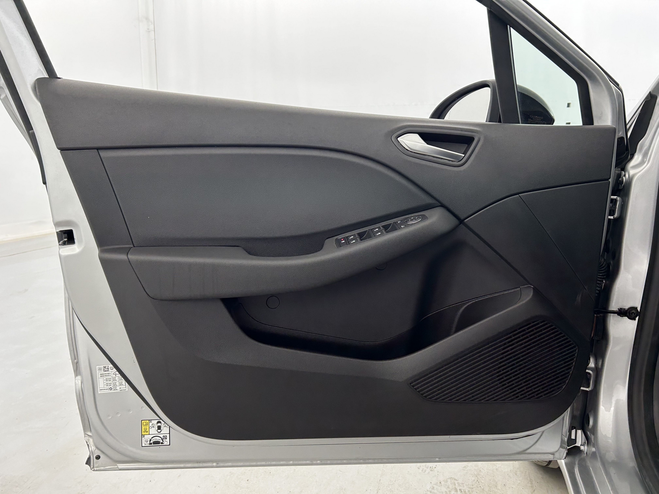 Vente en ligne Renault Clio 5 Clio E-Tech hybride 145 au prix de 14 890 €