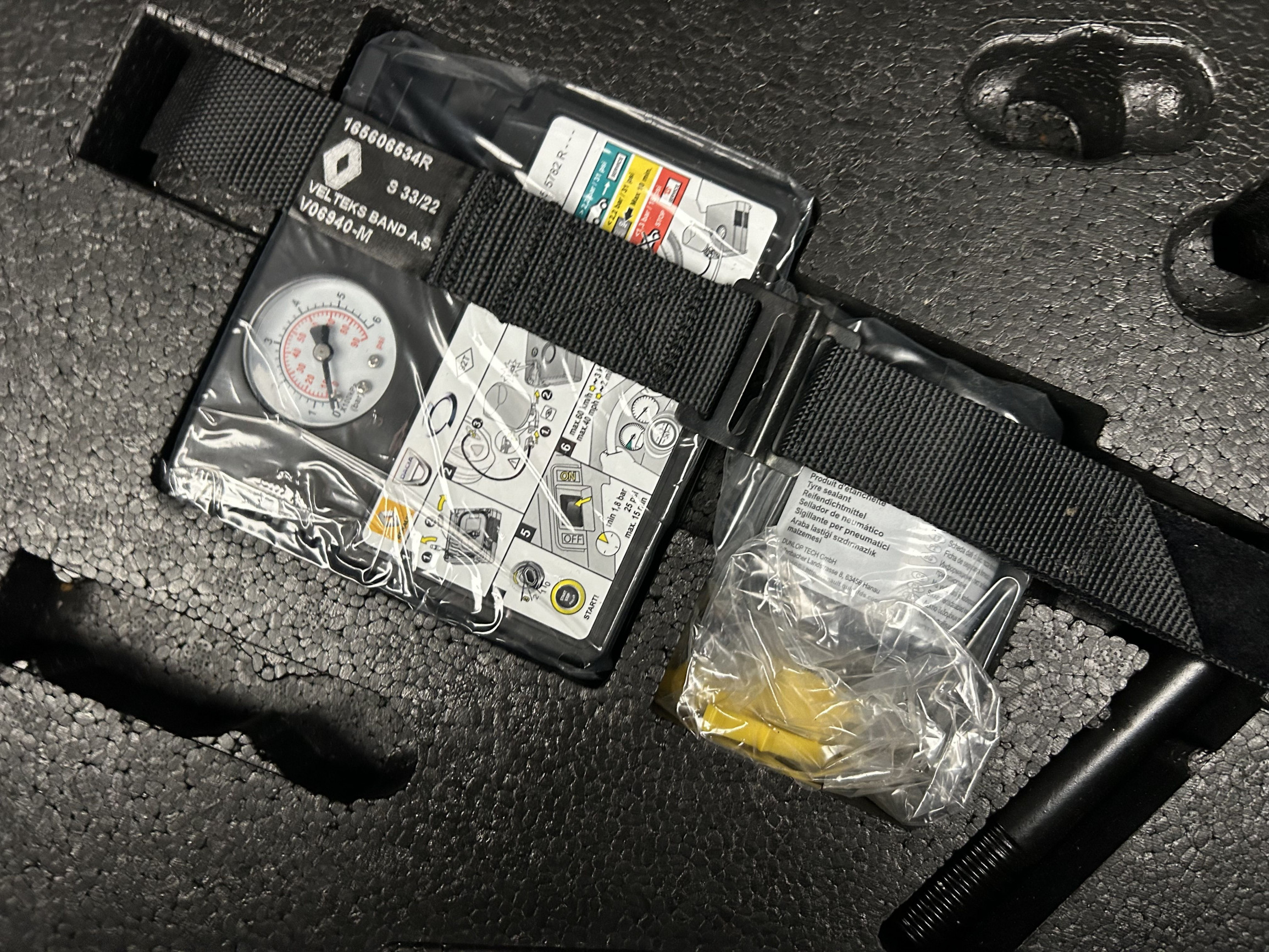 Vente en ligne Renault Clio 5 Clio E-Tech hybride 145 au prix de 14 890 €