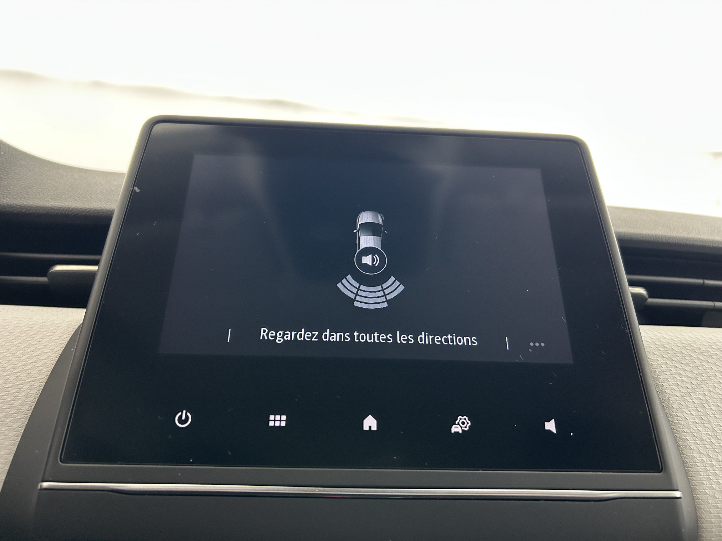 Vente en ligne Renault Clio 5 Clio E-Tech hybride 145 au prix de 14 890 €