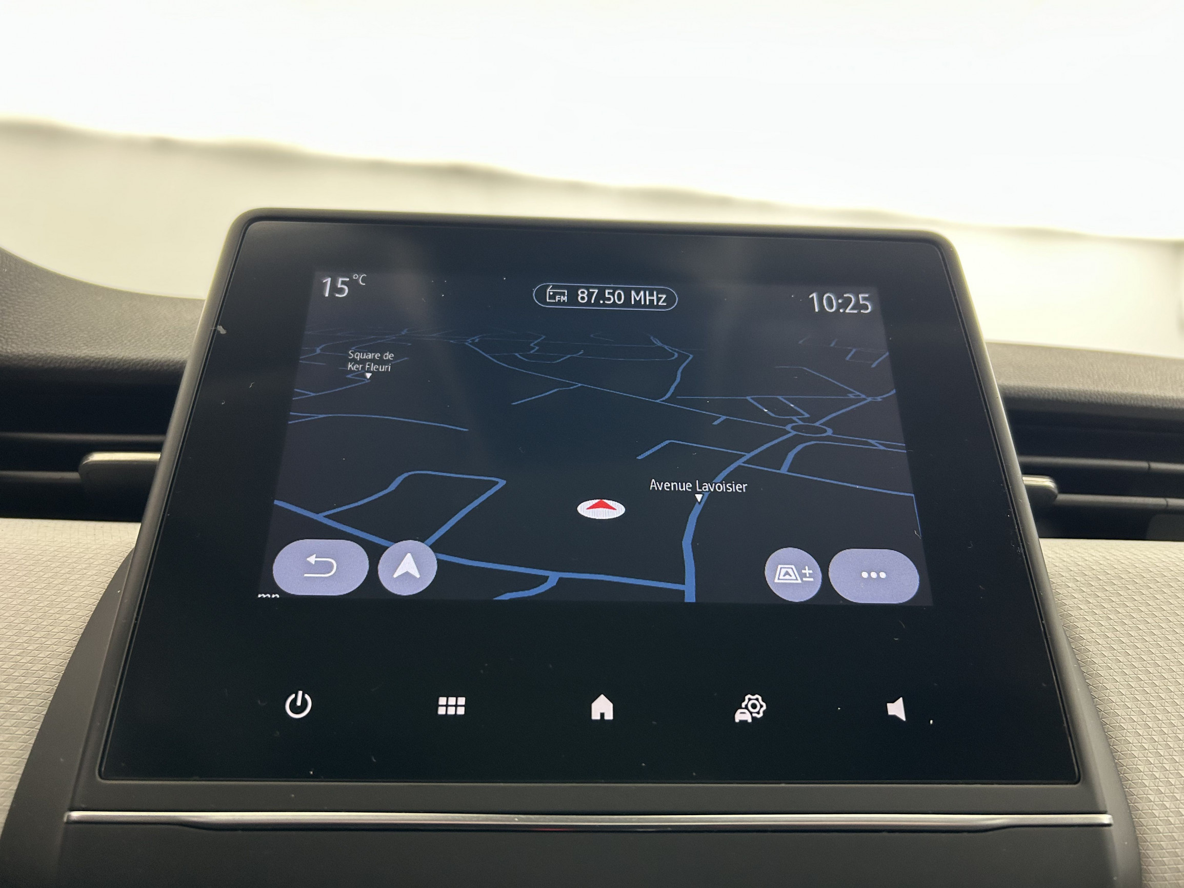 Vente en ligne Renault Clio 5 Clio E-Tech hybride 145 au prix de 14 890 €