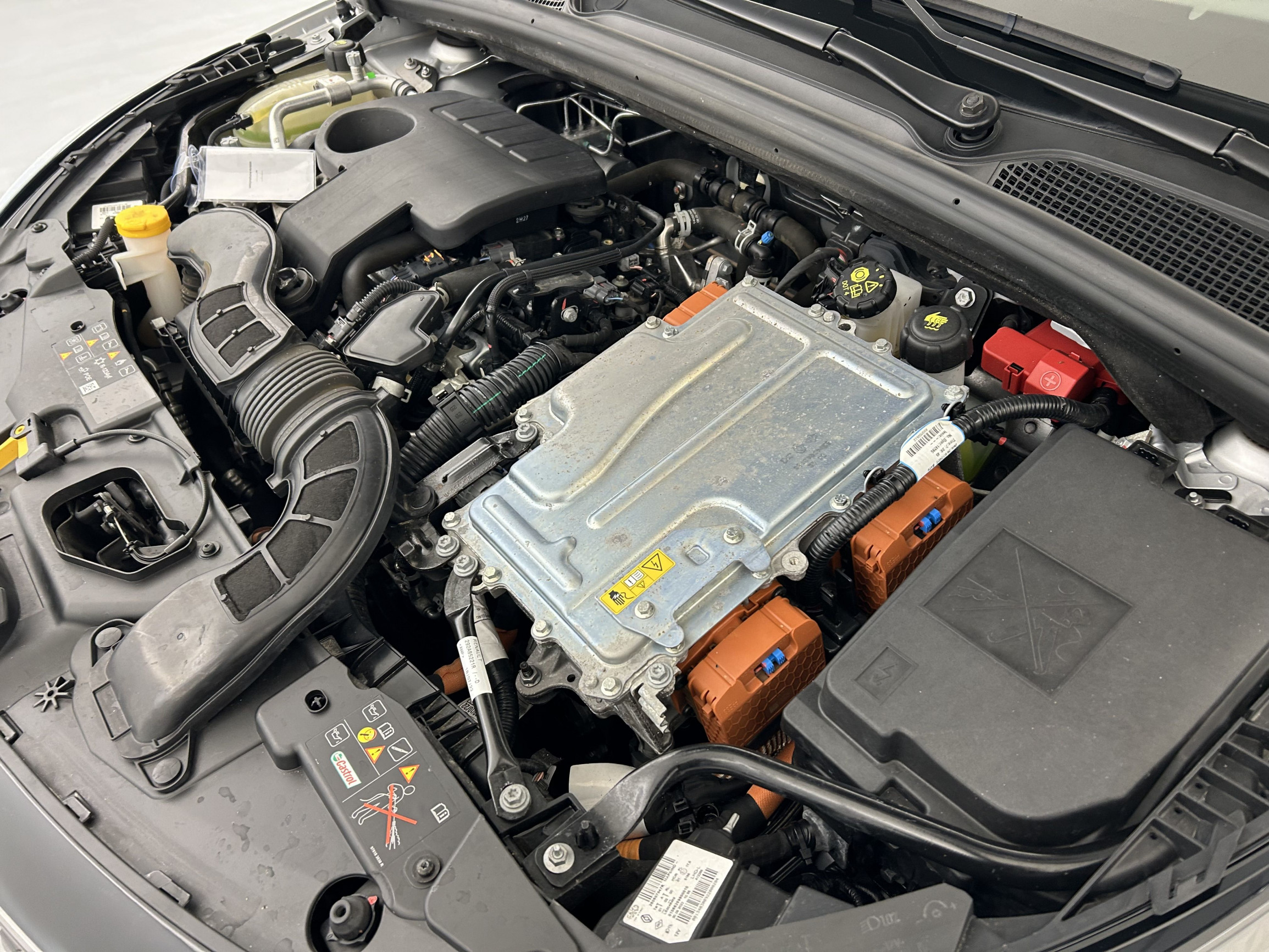 Vente en ligne Renault Clio 5 Clio E-Tech hybride 145 au prix de 14 890 €