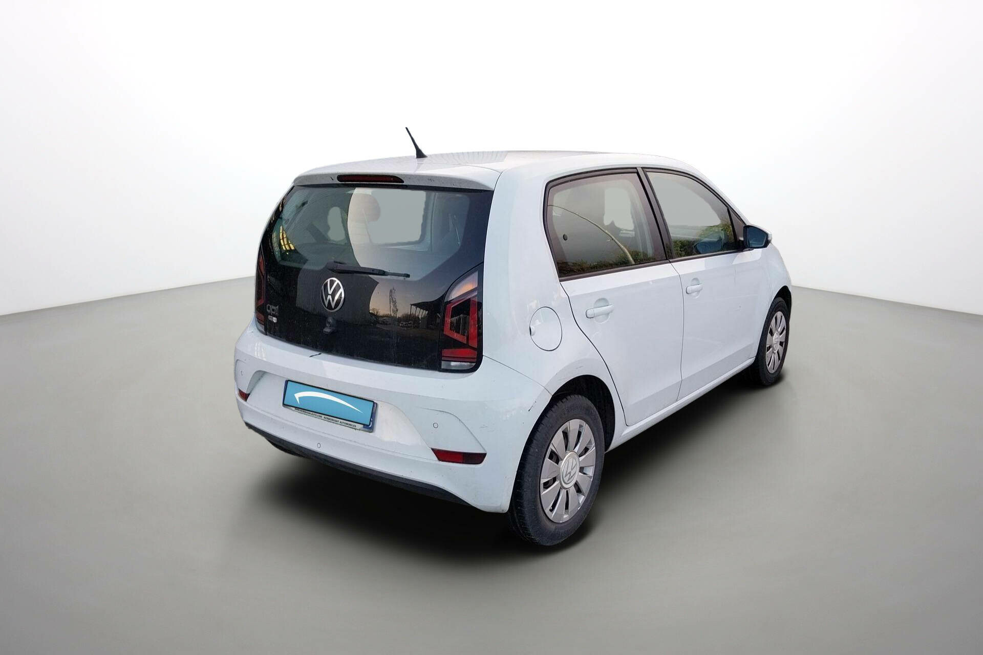 Vente en ligne Volkswagen UP! 2.0 Up 1.0 65 BlueMotion Technology BVM5 au prix de 9 990 €
