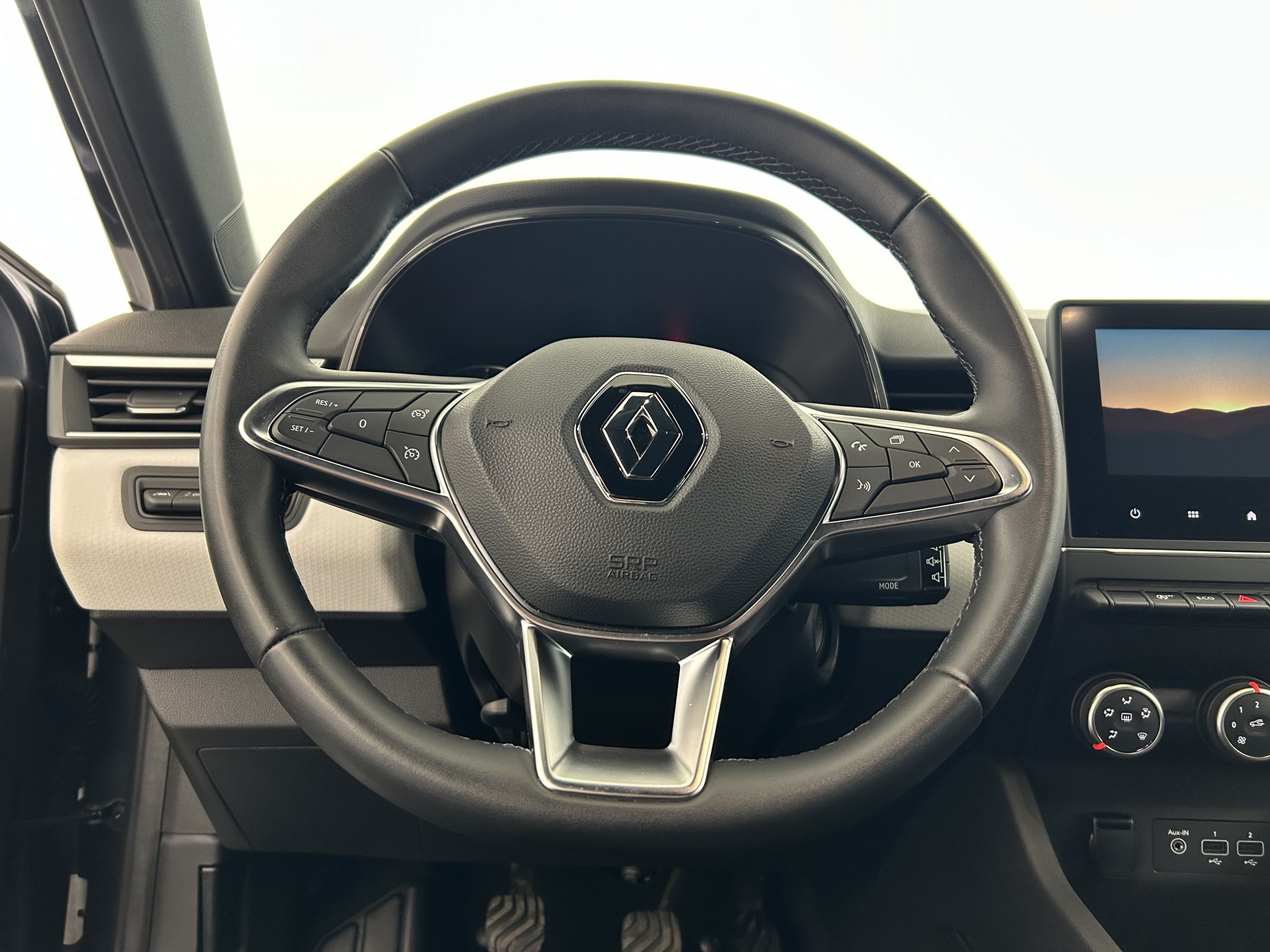 Vente en ligne Renault Clio 5 Clio TCe 90 - 21N au prix de 14 170 €