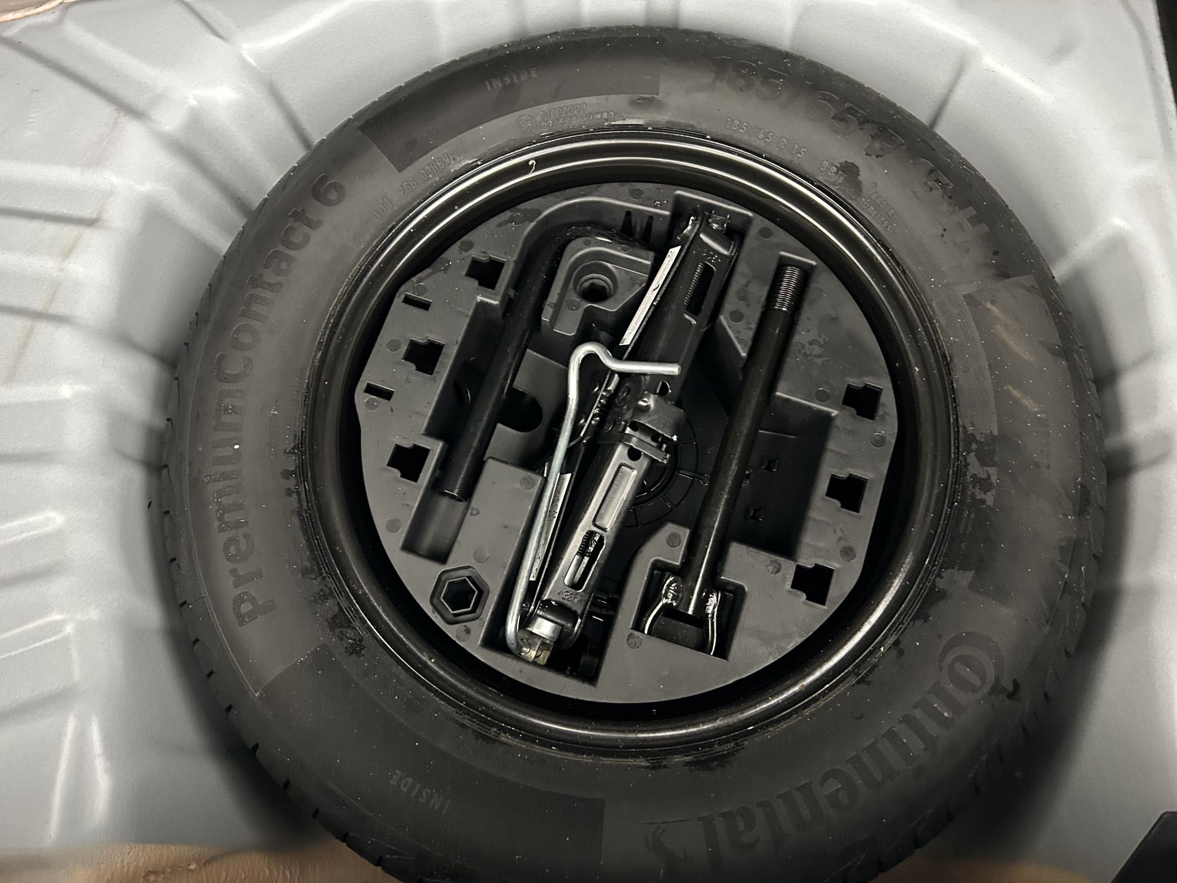 Vente en ligne Renault Clio 5 Clio TCe 90 - 21 au prix de 14 790 €