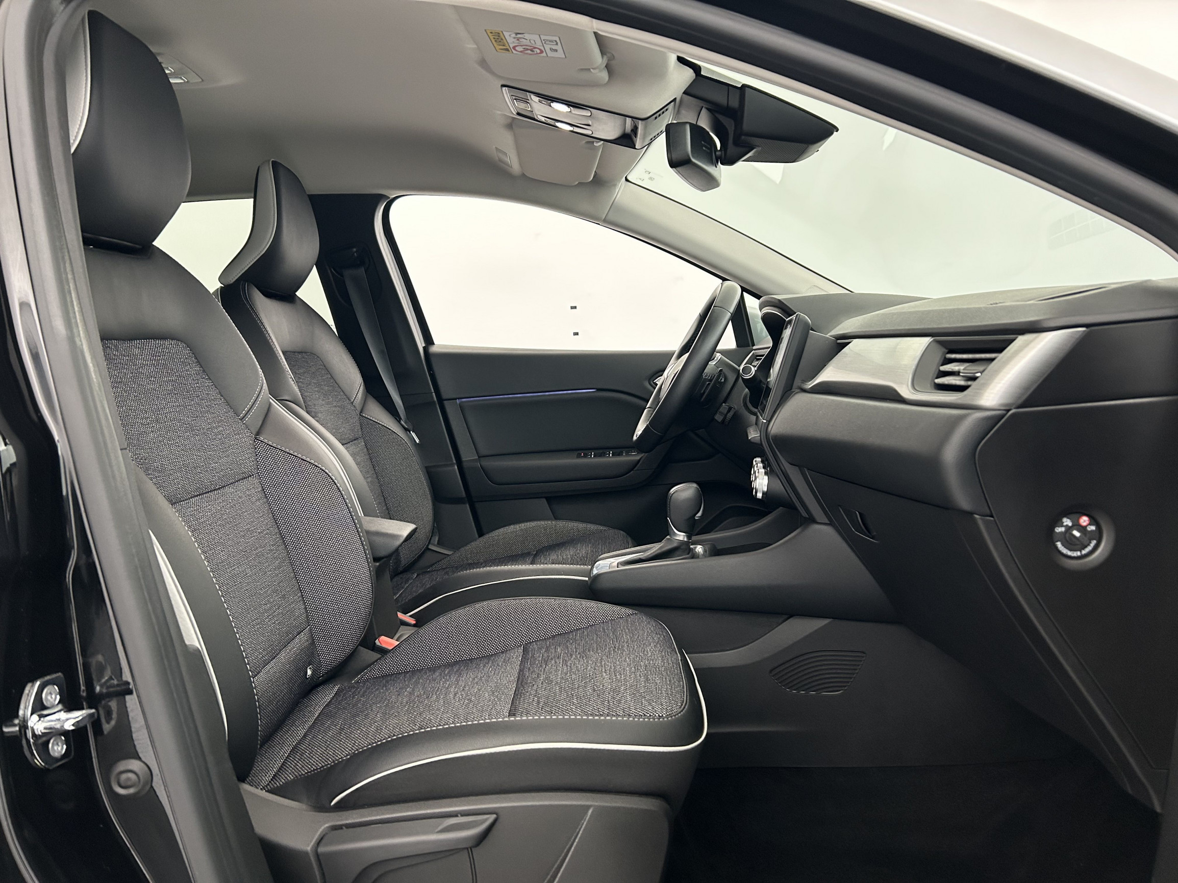 Vente en ligne Renault Captur  TCe 140 EDC - 21 au prix de 18 390 €