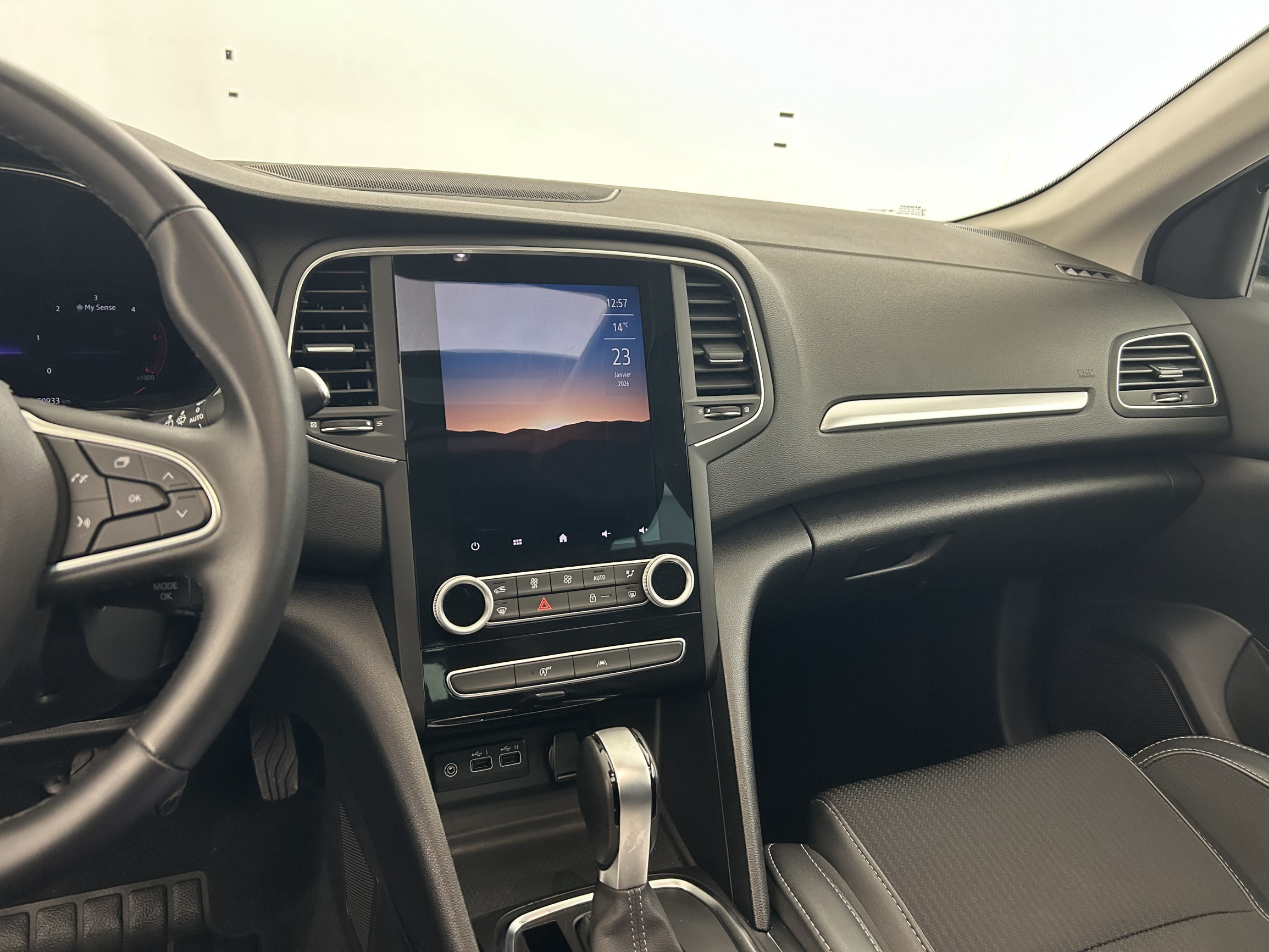 Vente en ligne Renault Megane 4  Blue dCi 115 EDC au prix de 21 690 €