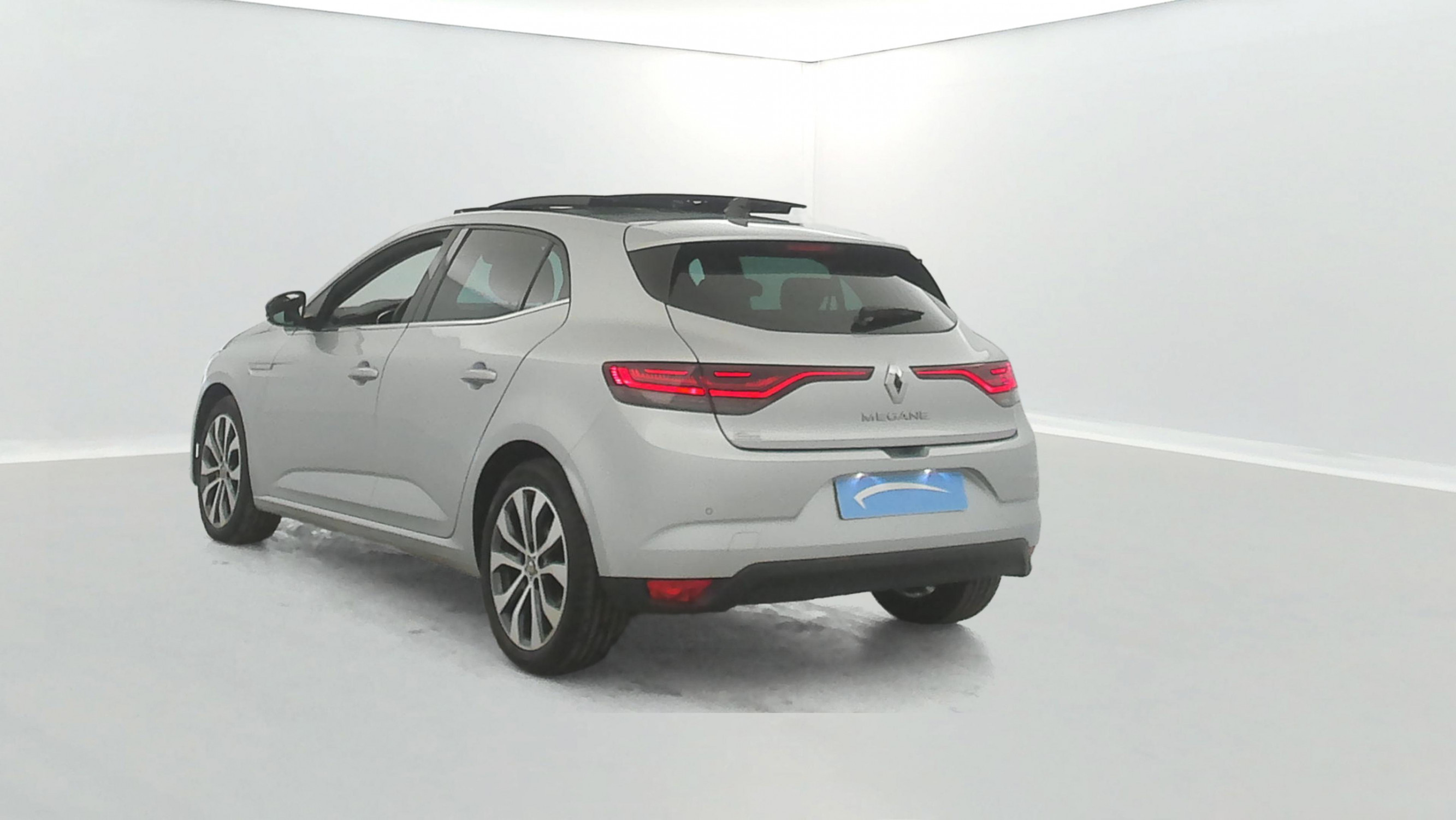Vente en ligne Renault Megane 4  Blue dCi 115 EDC au prix de 21 690 €