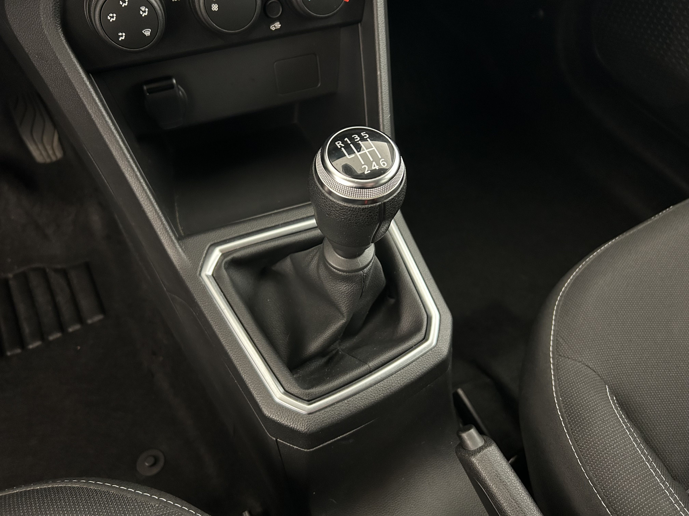 Vente en ligne Dacia Jogger  TCe 110 5 places au prix de 16 490 €