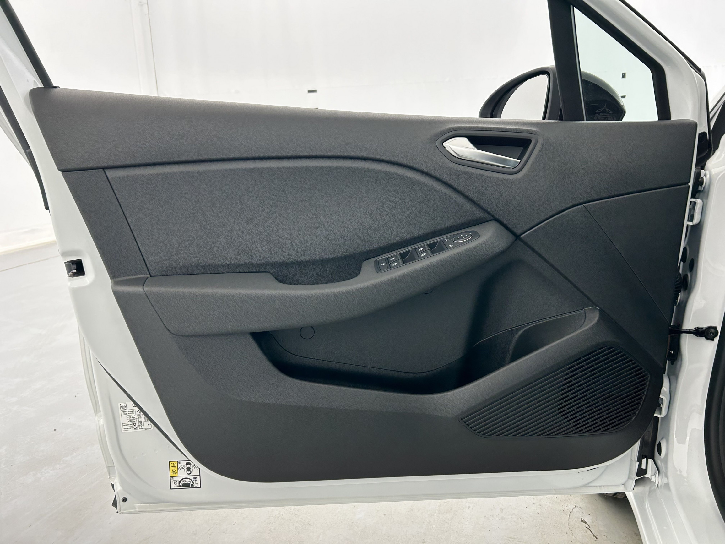 Vente en ligne Renault Clio 5 Clio Blue dCi 100 ch GSR2 au prix de 18 790 €